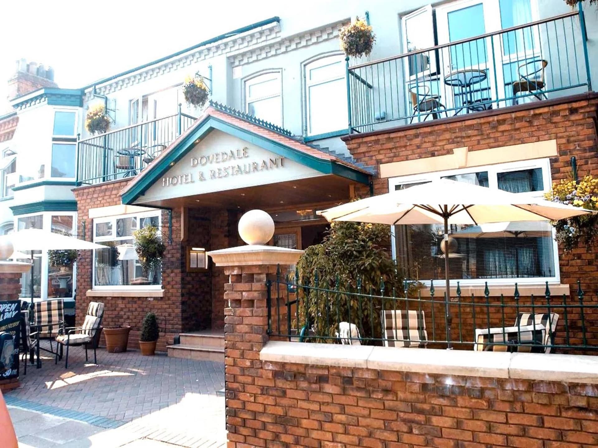 Dovedale Hotel and Restaurant