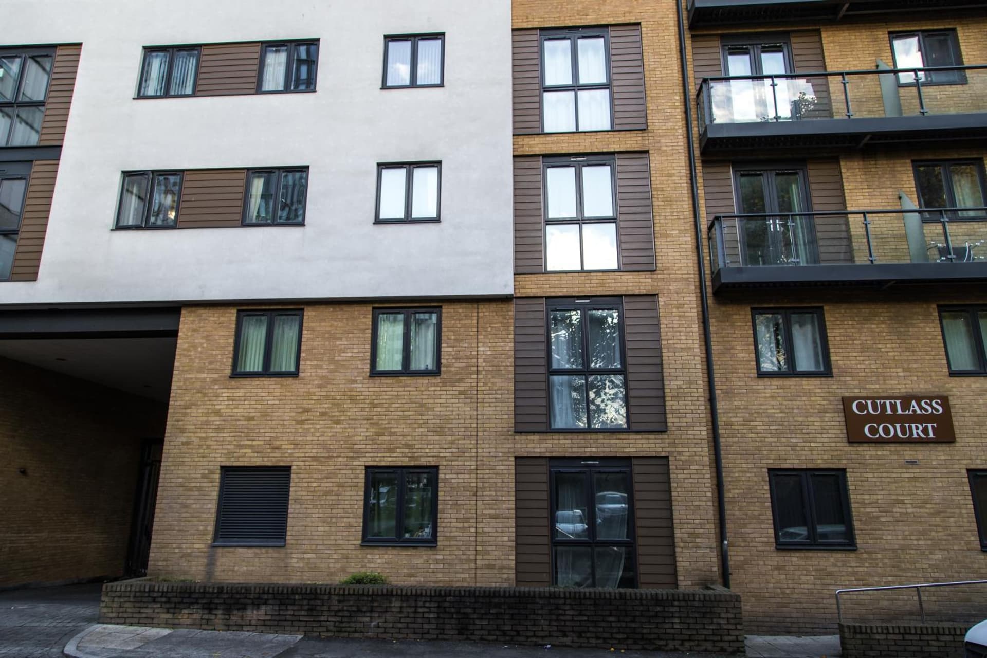 Cutlass Court Apartments by Comfort Zone