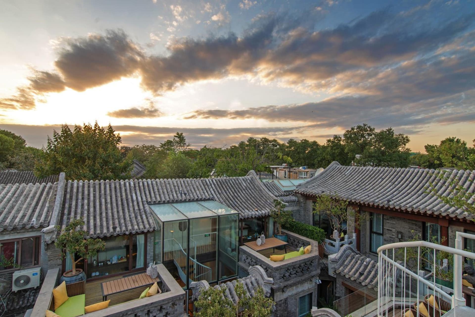 Beijing Lezai Nanluo Countyard Hotel