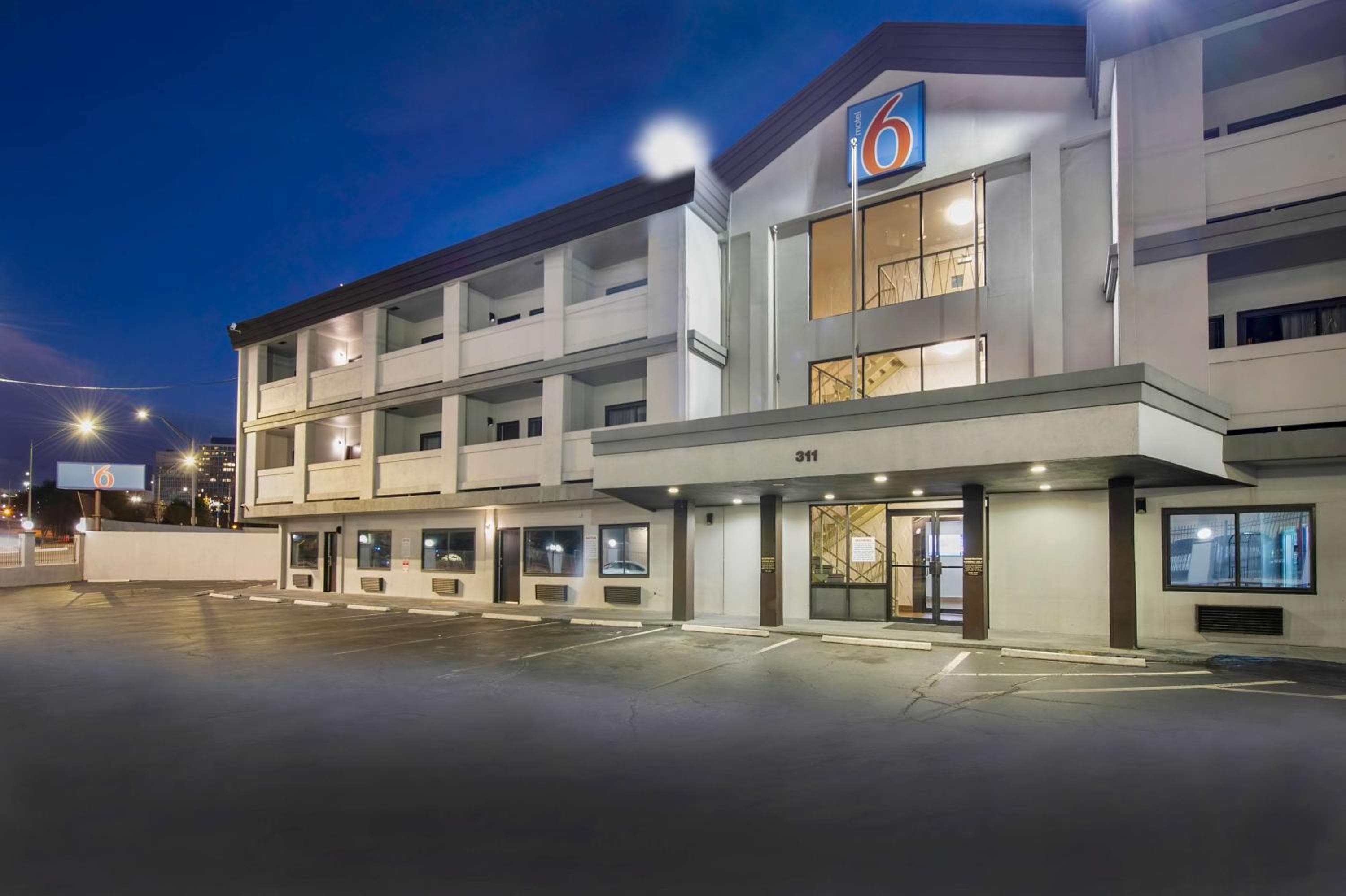 Motel 6-Atlanta, GA - Downtown