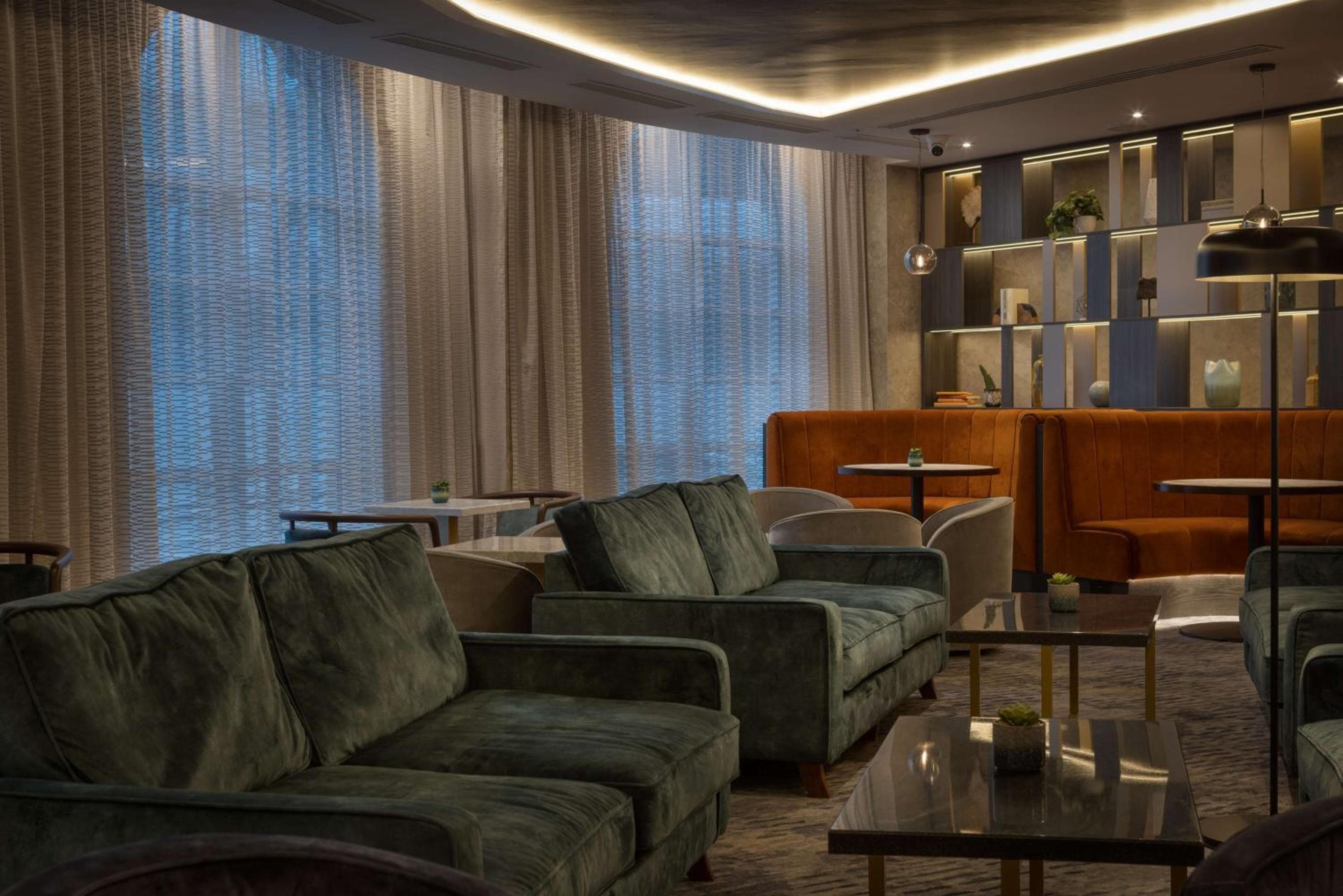 Hilton Cardiff 3