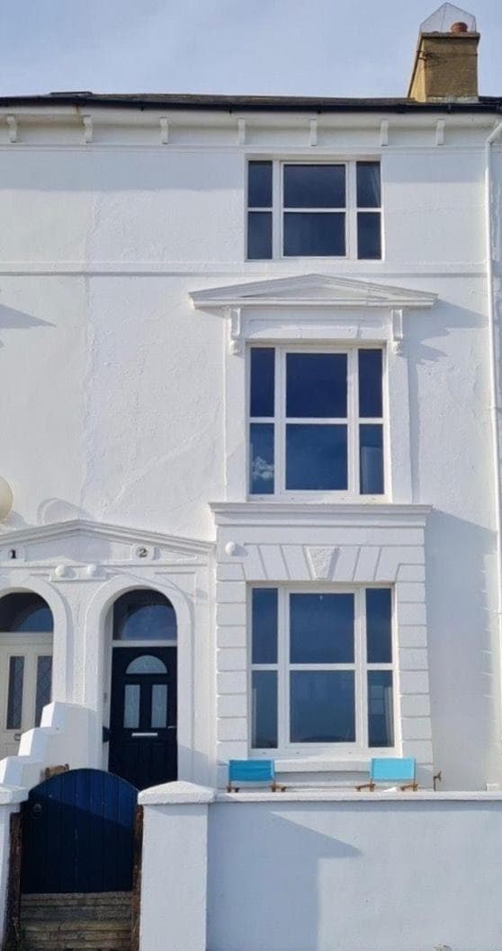 Beach View - A Coastal Retreat with Historic Charm Sleeps 10 Pets are welcome
