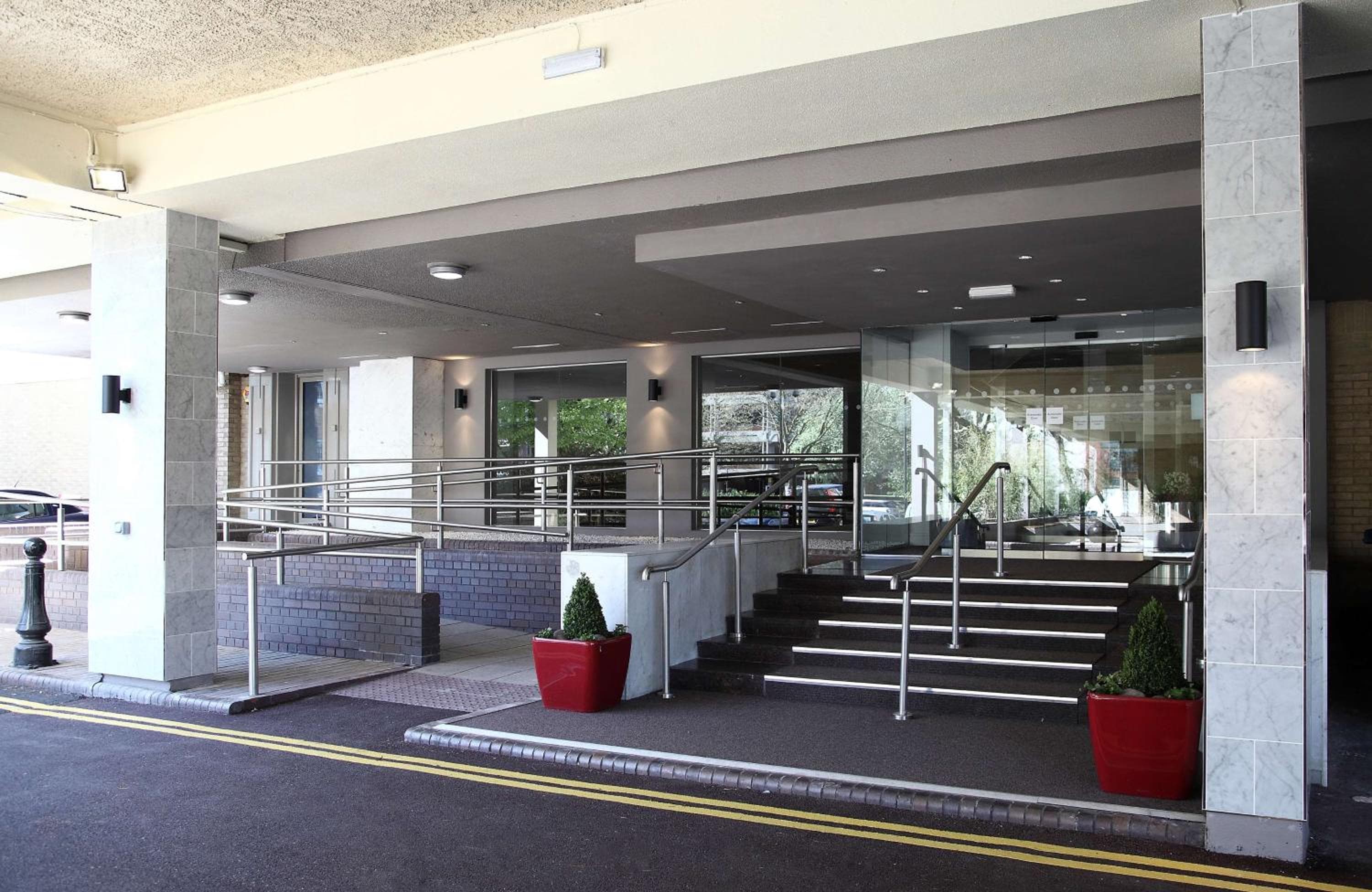 DoubleTree by Hilton Bristol City Centre 4