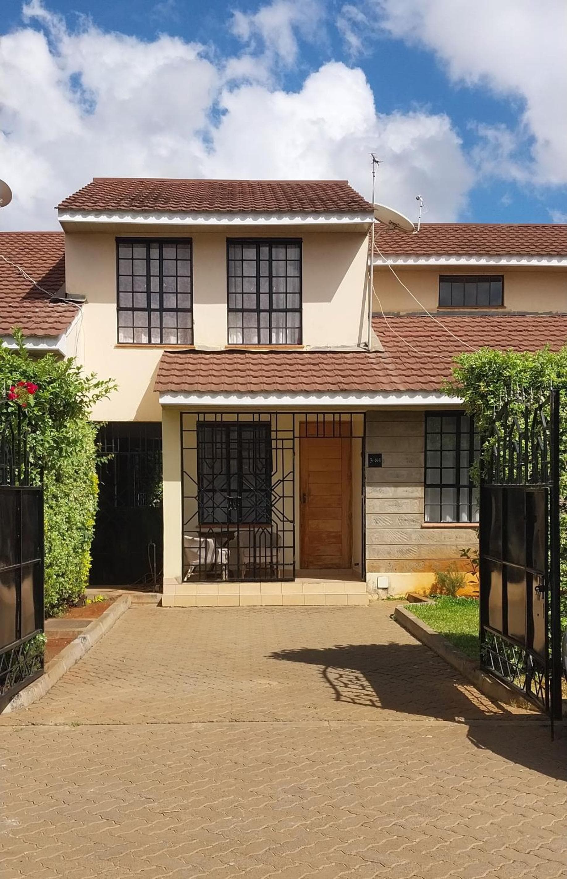 MAMU'S RESIDENCE near JKIA