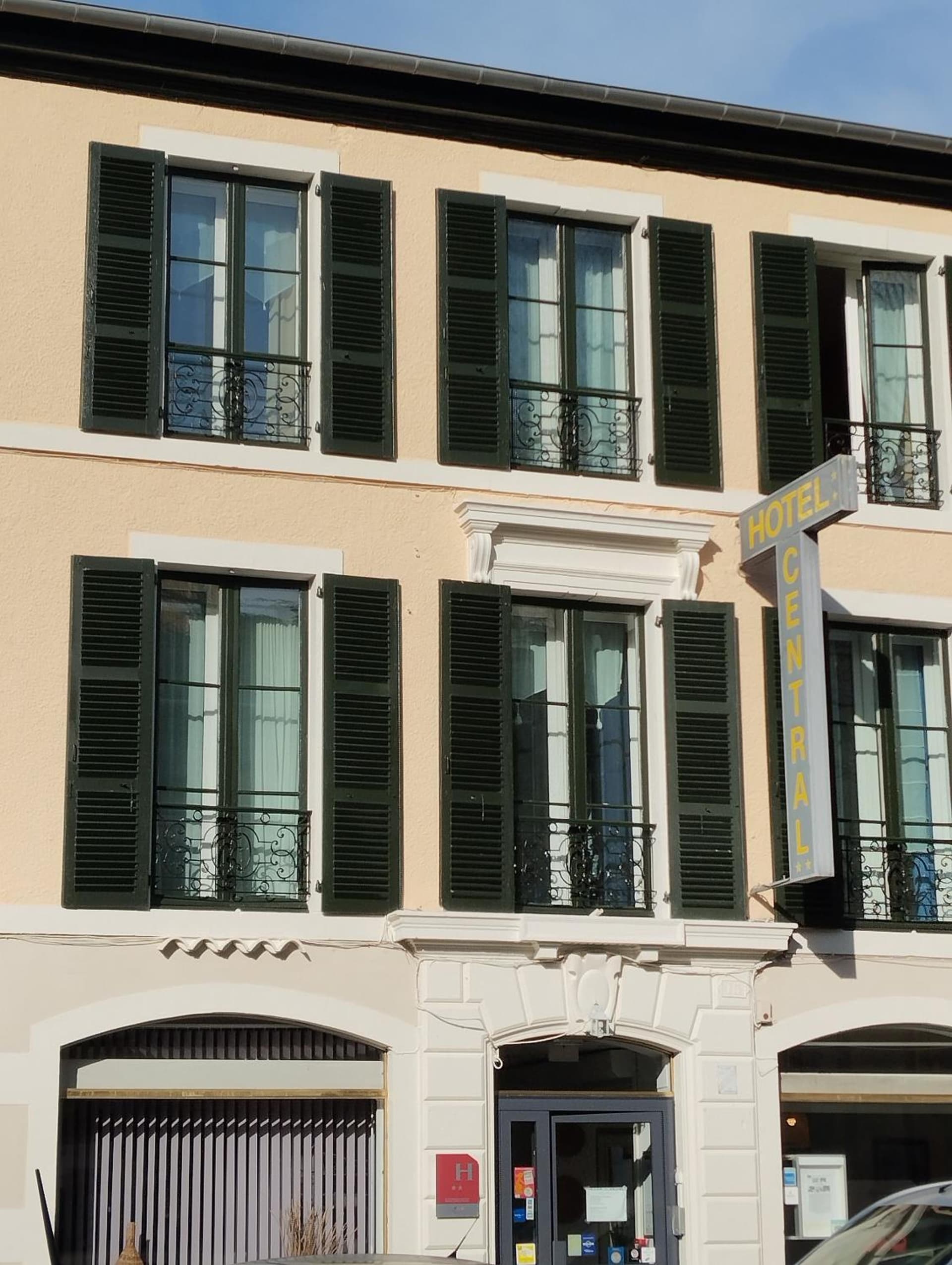 Hôtel Central