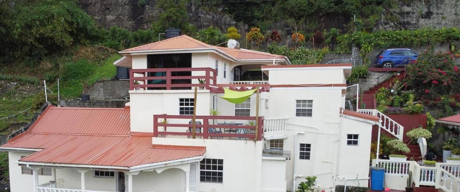 Story Villa 2 Bedrooms with Mountain & Ocean View