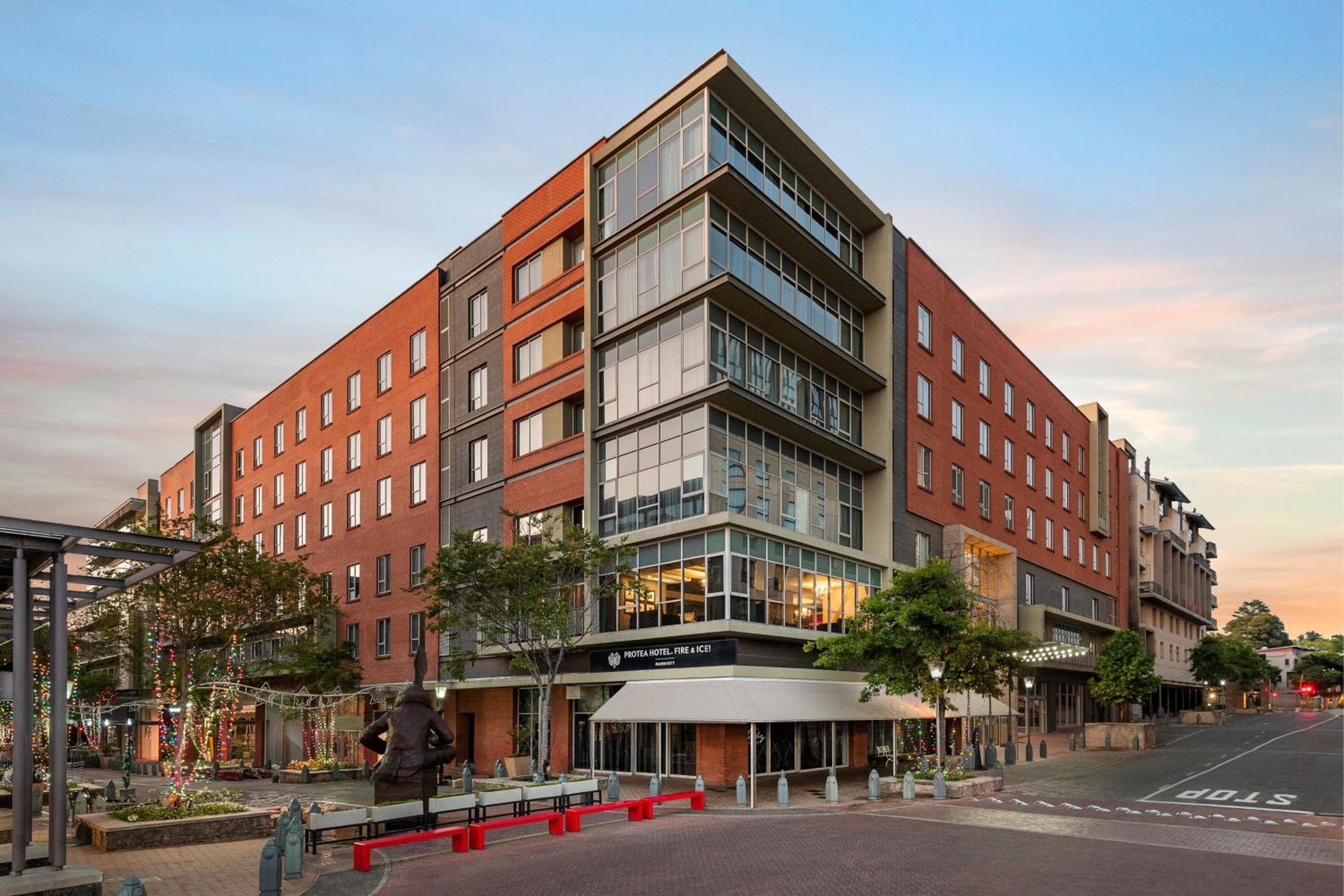 Protea Hotel Fire & Ice! by Marriott Johannesburg Melrose Arch