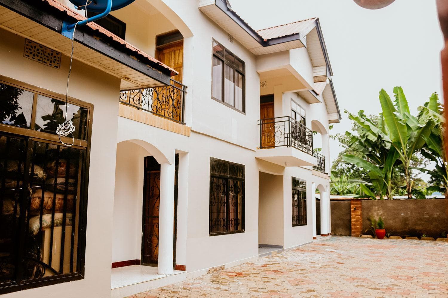 Domin Apartments