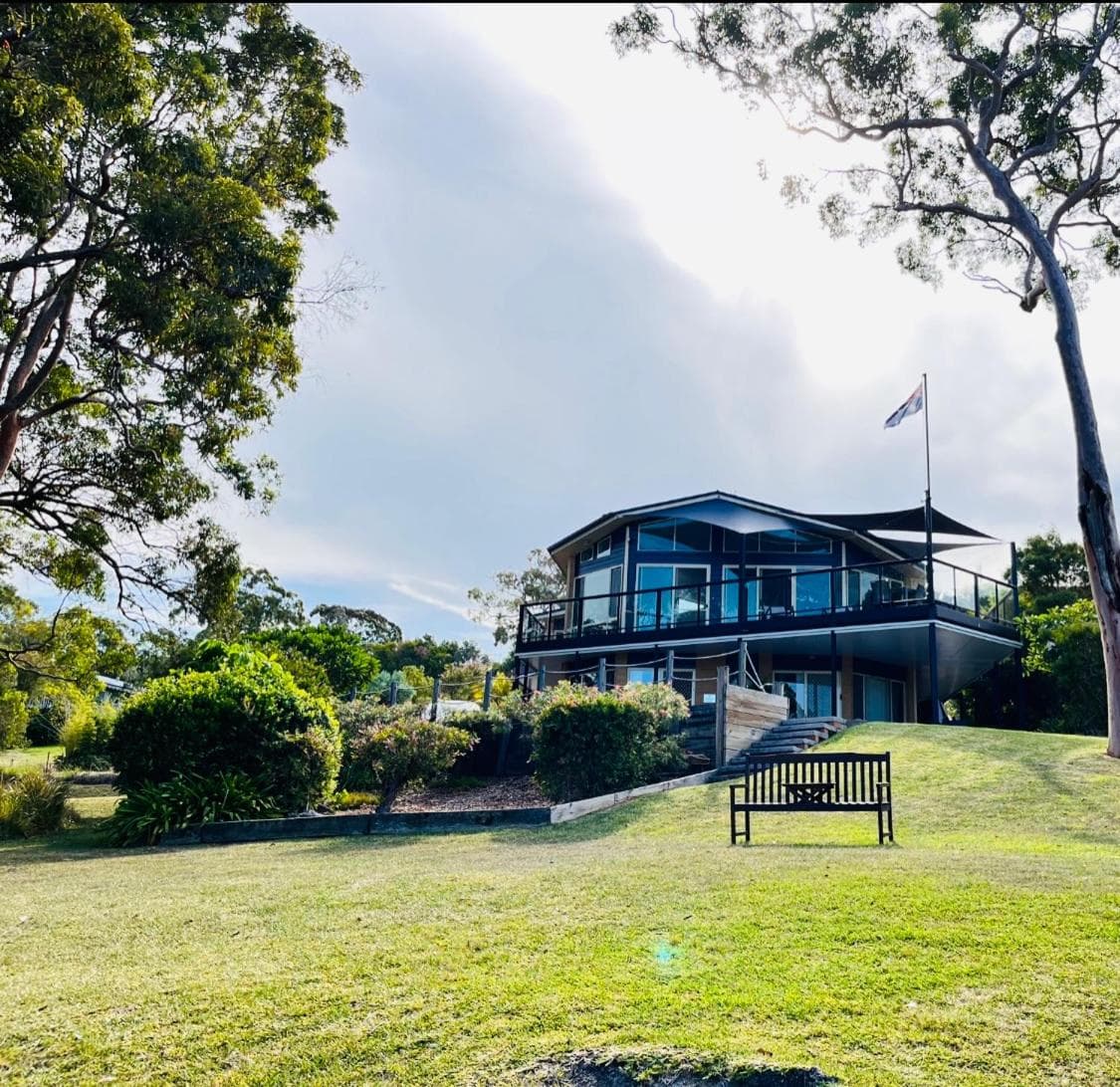 SilverWaters Waterfront Accommodation Lake Macquarie
