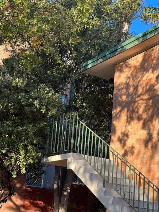 Humble & Cosy, in the Heart of East Vic Park