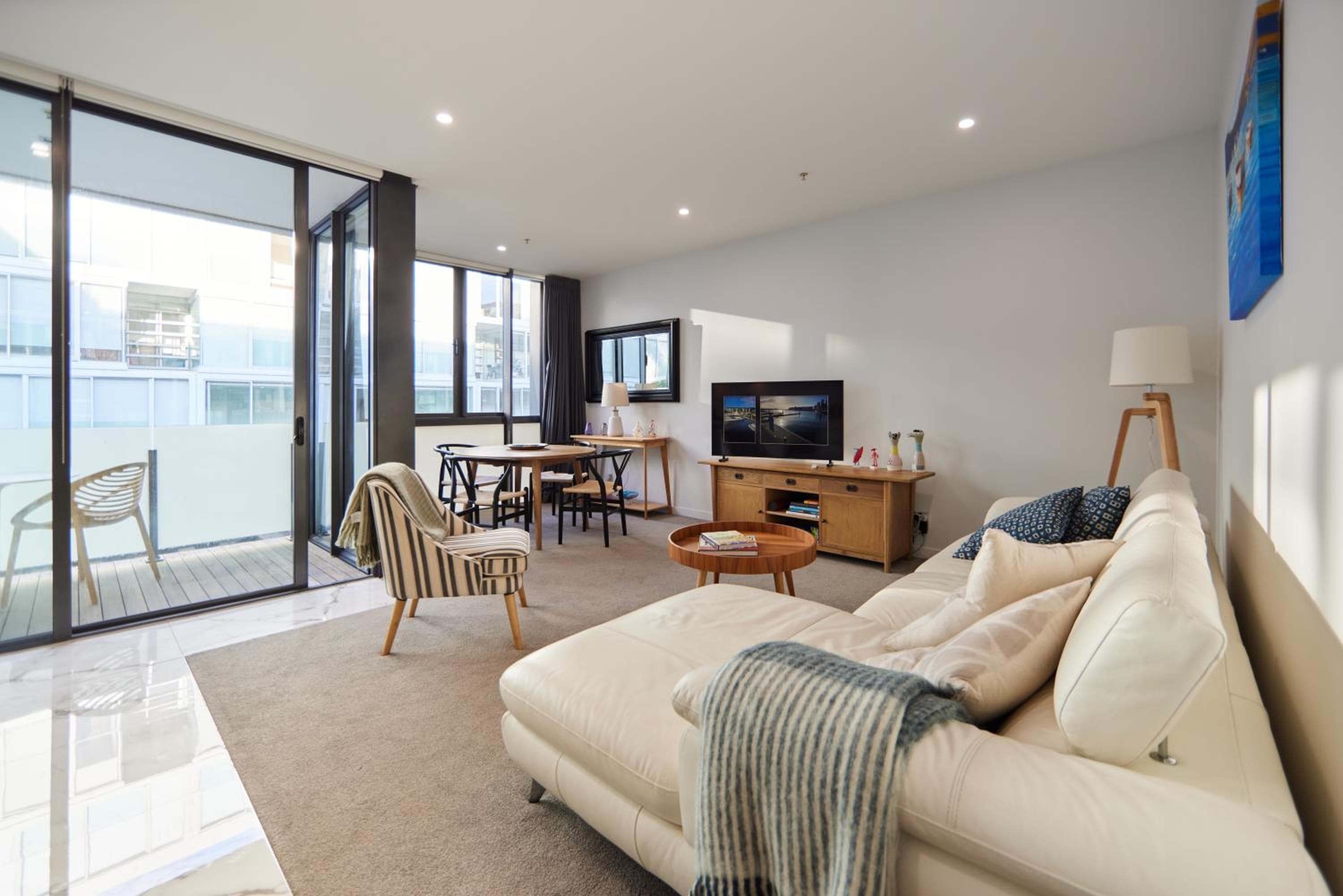 Pavilions Marina Apartment 102 - Wynyard Quarter Viaduct Harbour