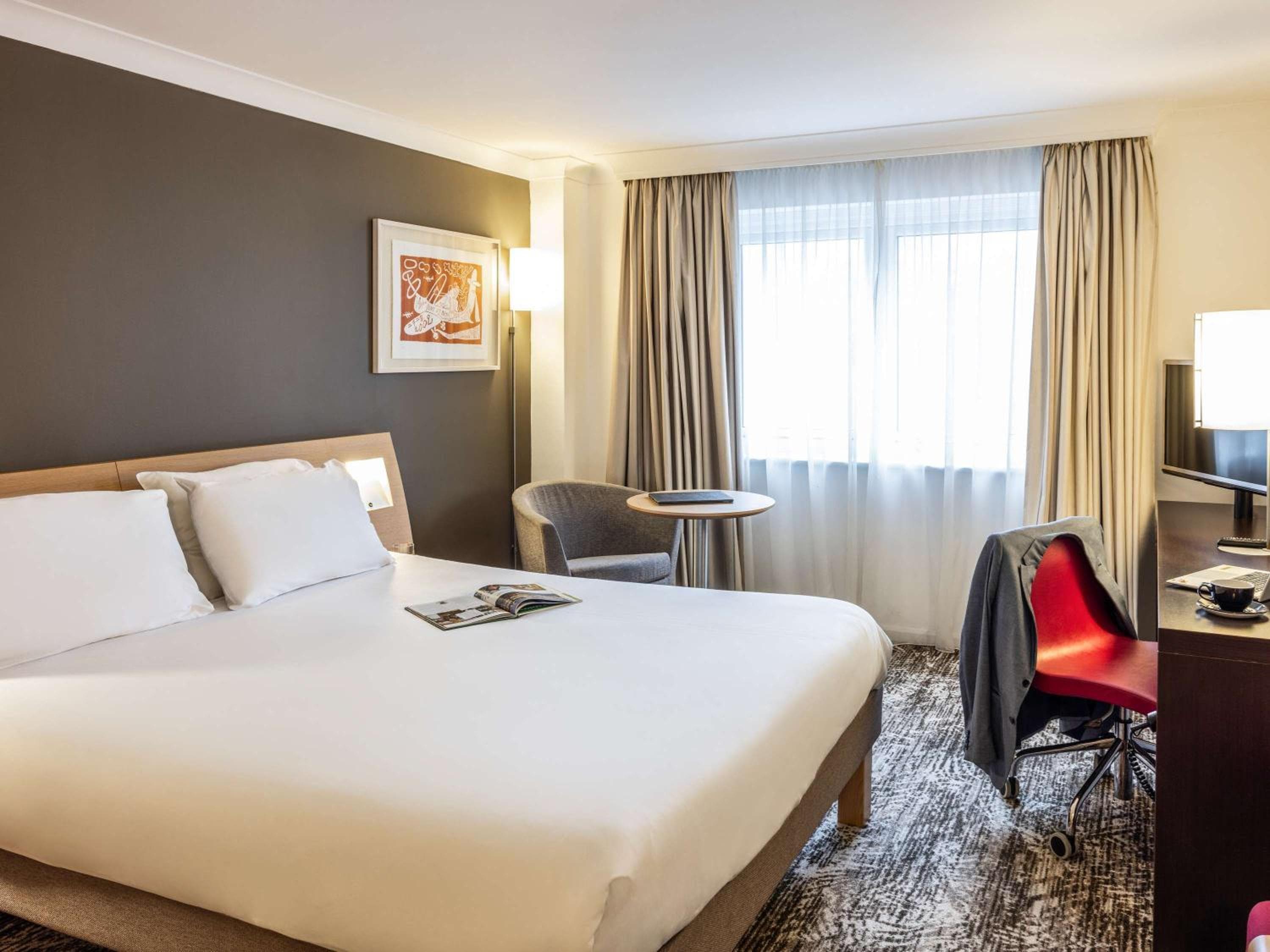 Novotel Bristol Centre 3
