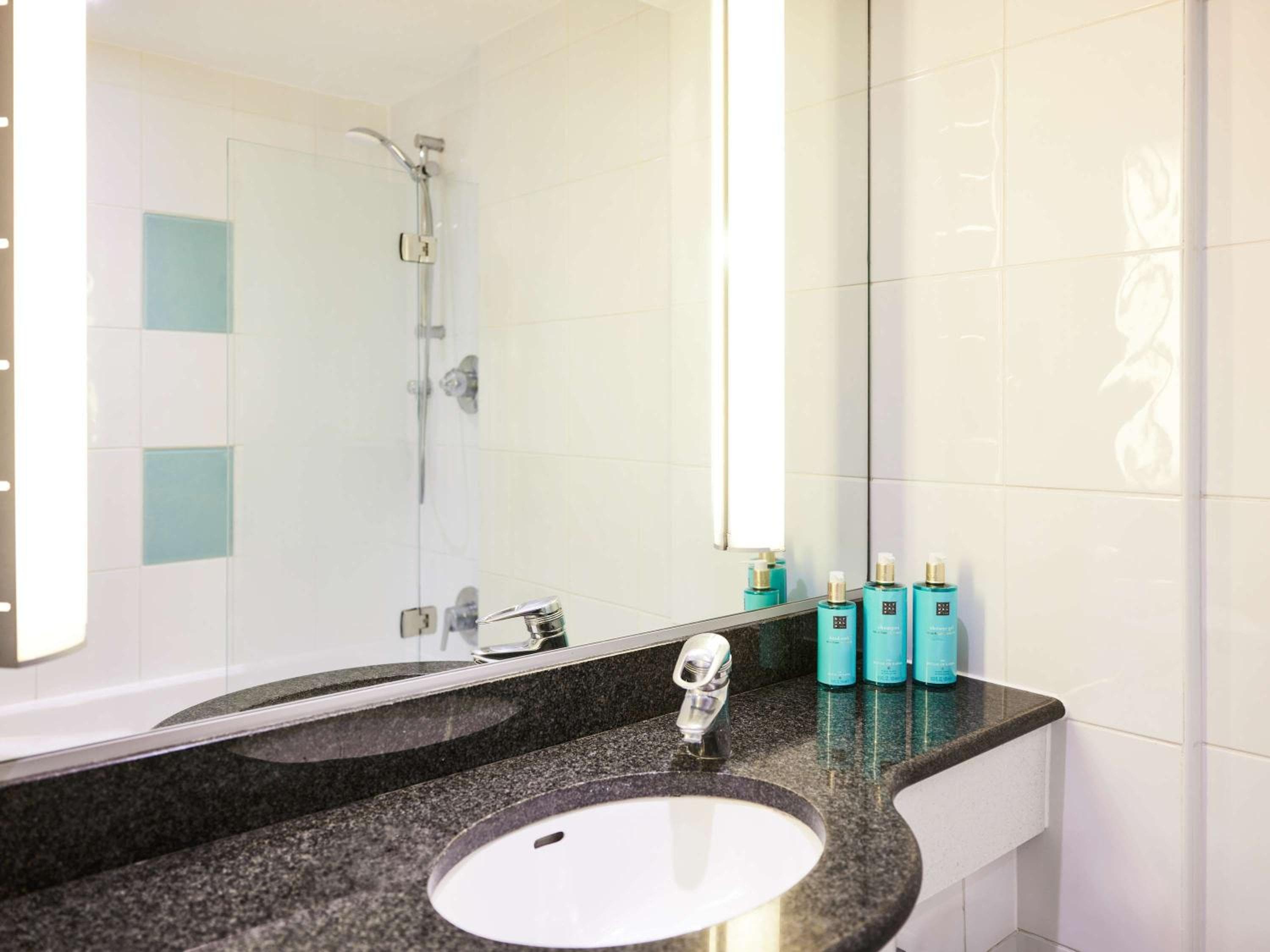 Novotel Bristol Centre 2