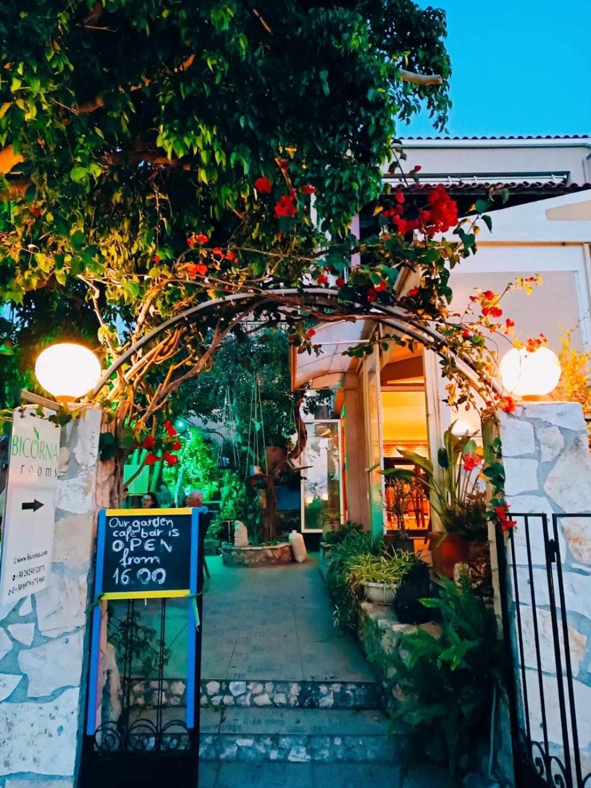 Bicorna Chania Pool Escape - Stylish Rooms