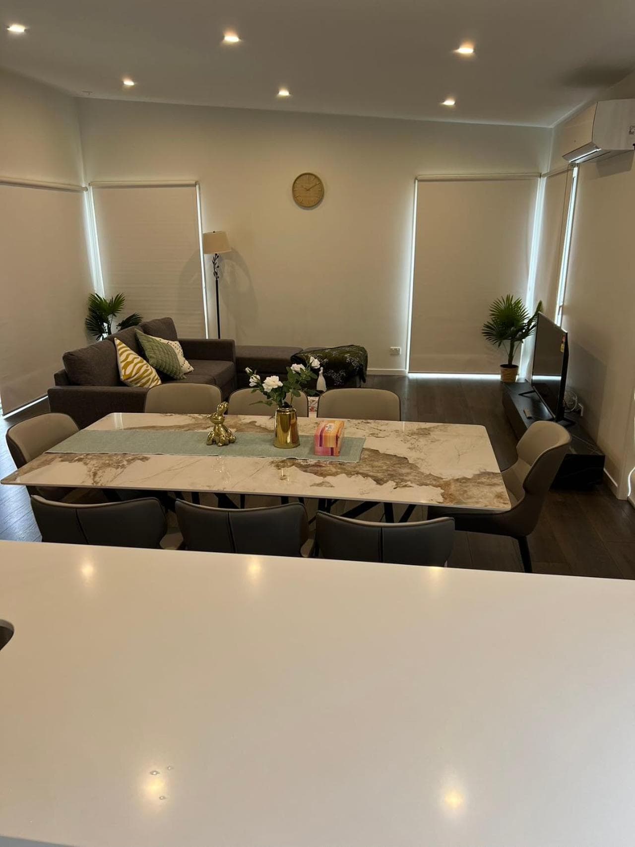 KozyGuru Greenvale 5 Bedroom Holiday Home