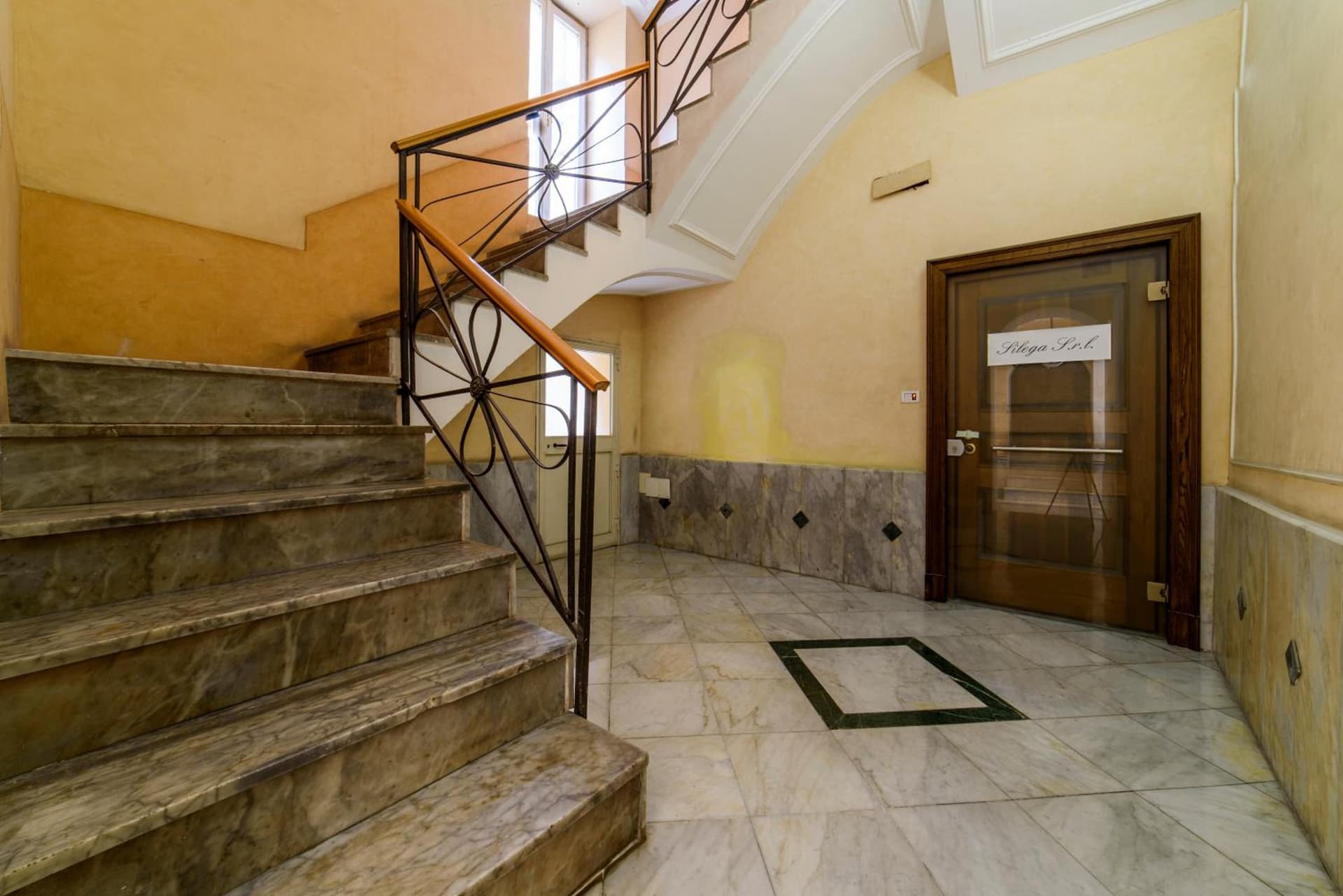 DOMUS COPPOLA Salerno