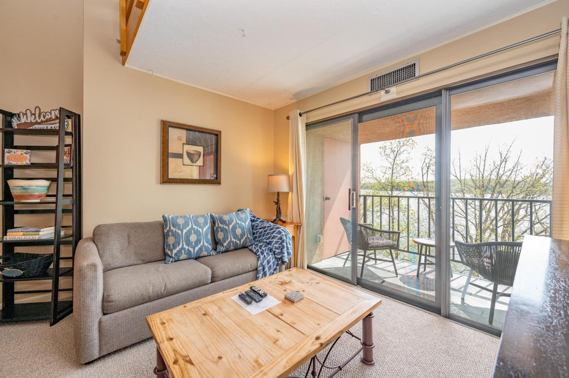 710H Studio Loft One Bath