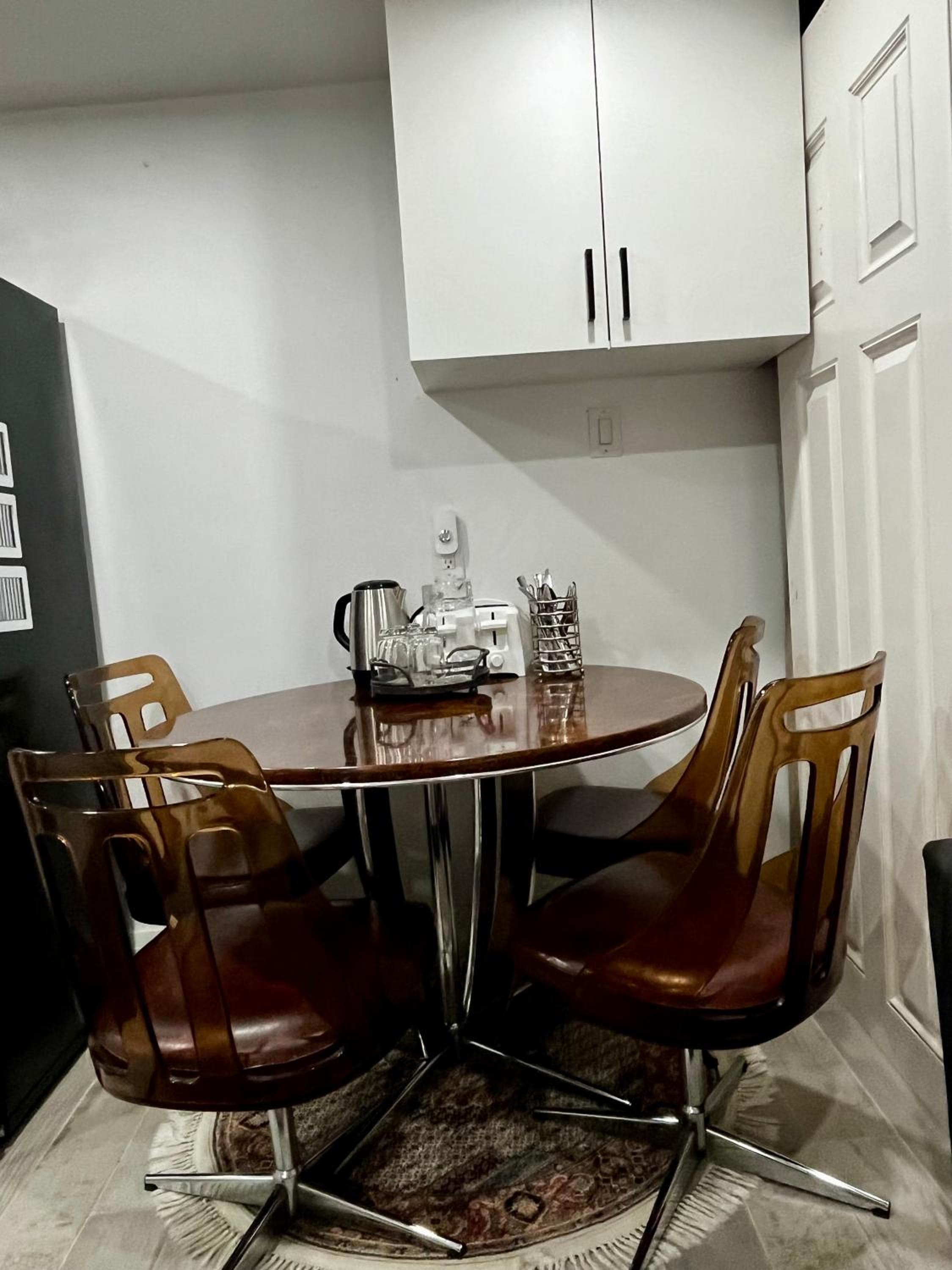 Brand new single unit guest basement apartment