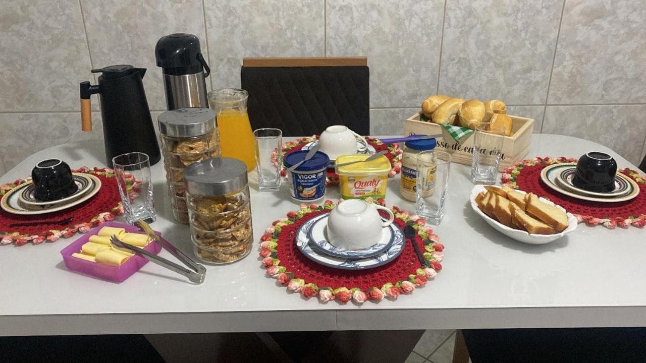 Hostel ANPRADO 6 Kit café incluso, Próx-Aeroporto de Guarulhos