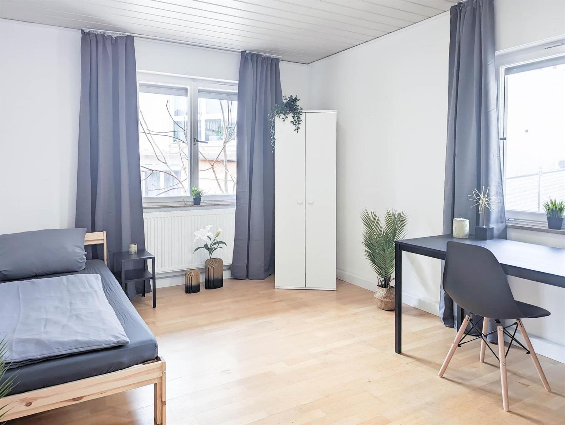 ALFA Apartment Esslingen City Altstadt nahe Stuttgart Messe I 3 Zimmer 5 Betten I Bad I Küche l WIFI & SmartTV I 3BR 5 Beds I Bathroom I Kitchen