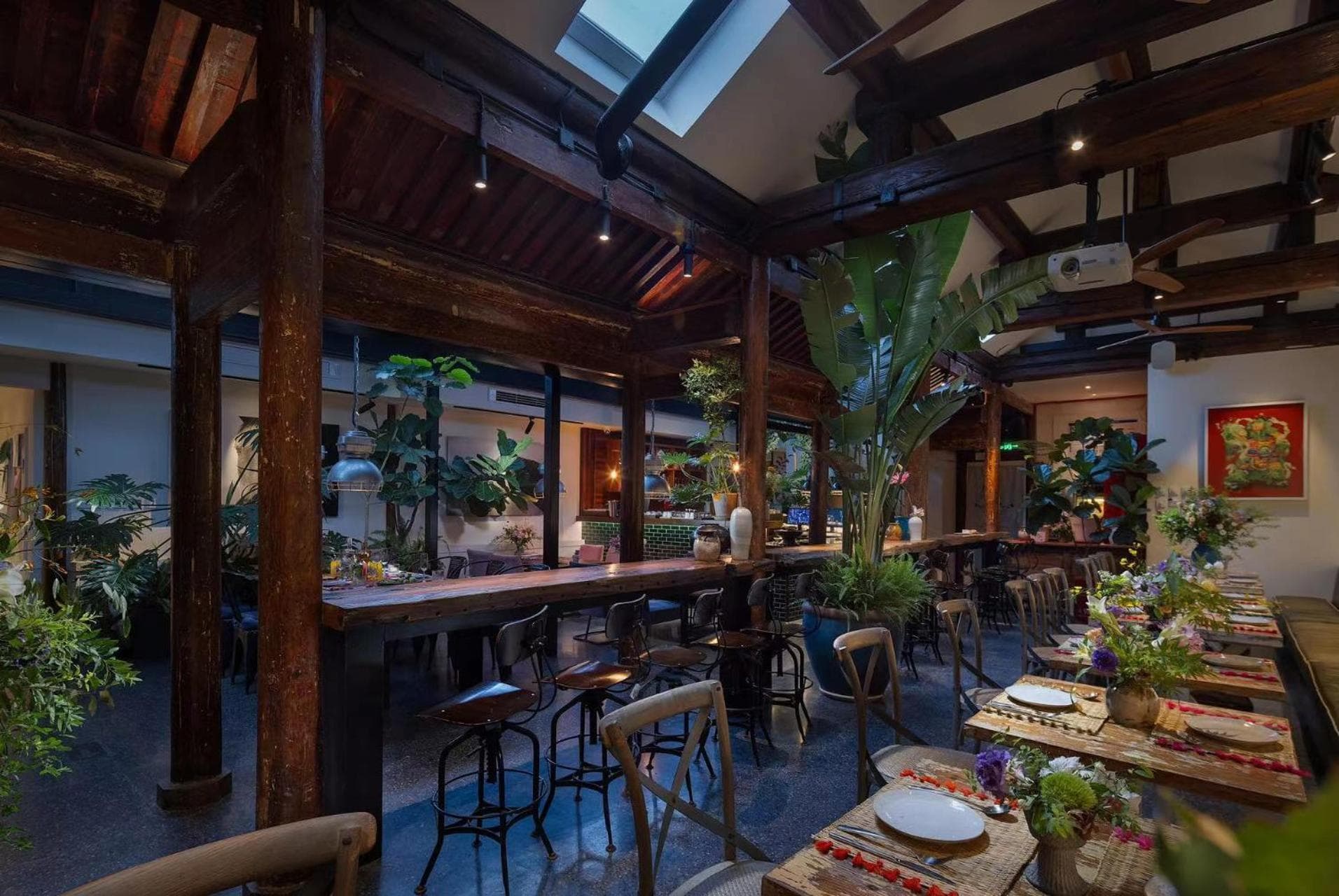 Peking Yard Siheyuan Boutique Hotel &Garden&Terrace&Lama Temple&hutong&Houhai&Tiananmen&Bistro