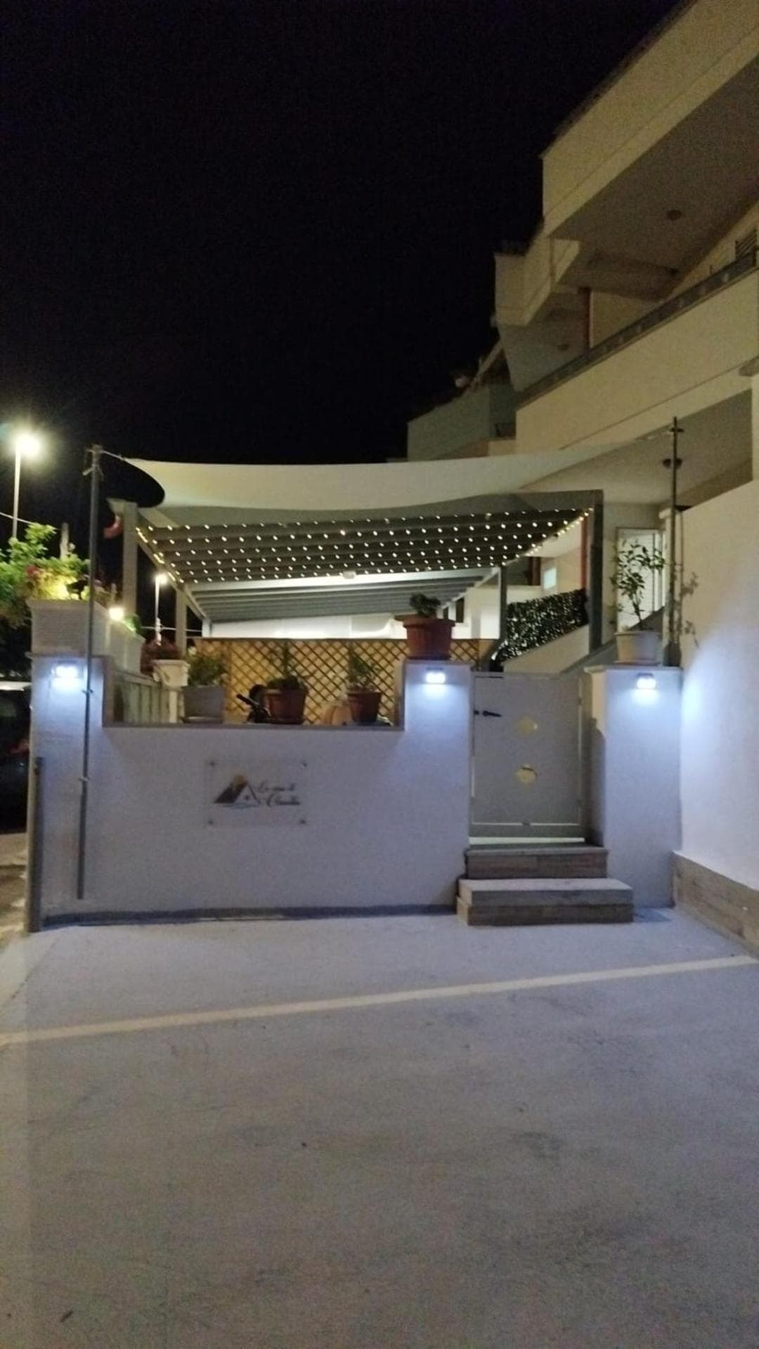 LA CASA DI CLAUDIA "appartamento vista mare 4 posti letto a 30 mt"