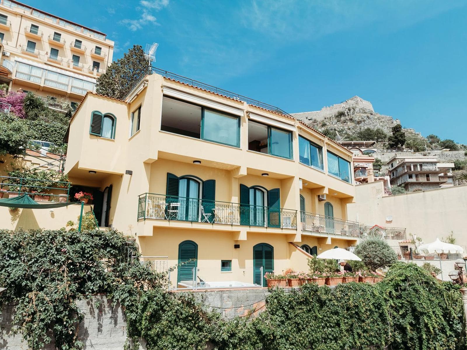 Villa Marta Luxury Sea View and Spa