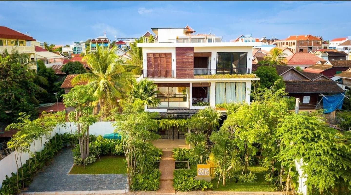 Gold Smith Residence