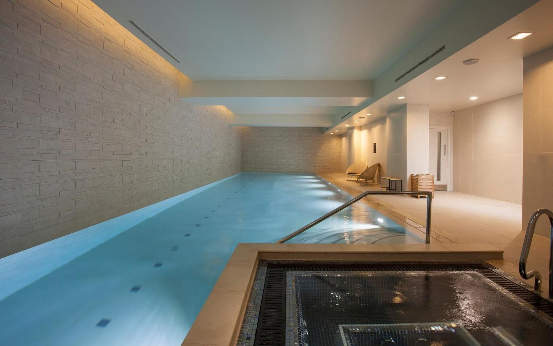 CitySuites Aparthotel 5