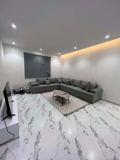 Alaridh flat