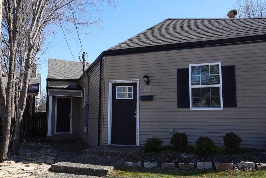 Charming Home near Churchill Downs