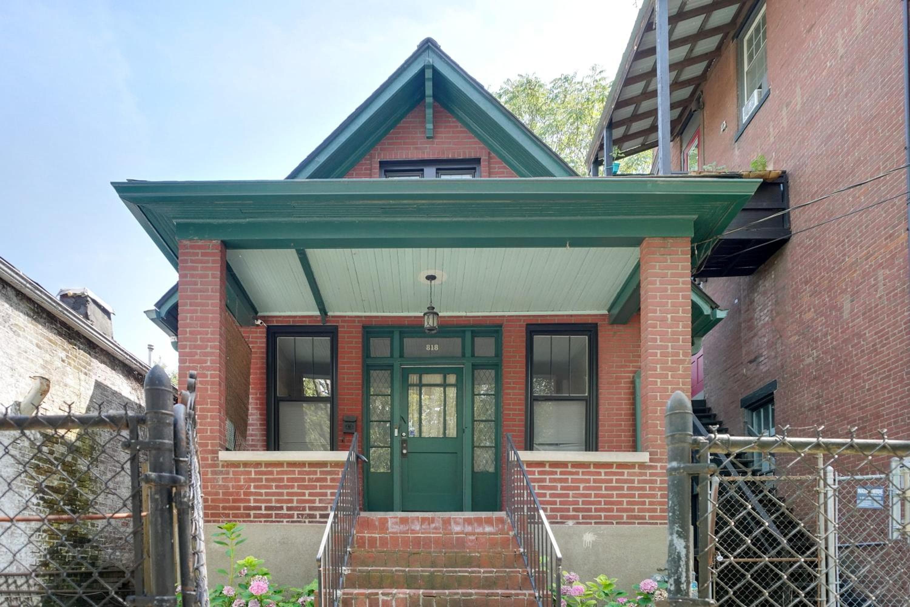 Cozy Home near Downtown - Close to Nulu - Sleeps 6