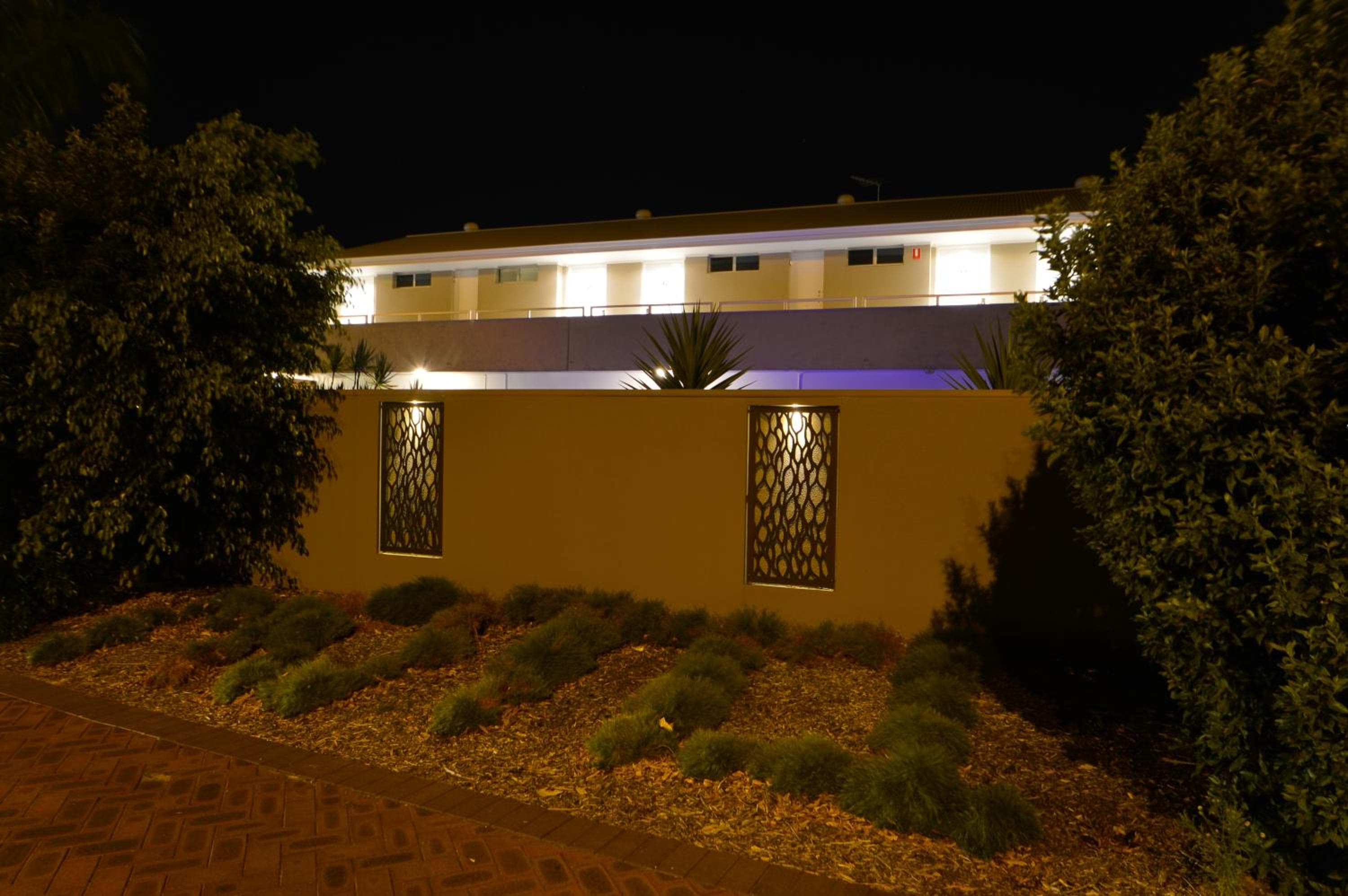 Bentley Motel