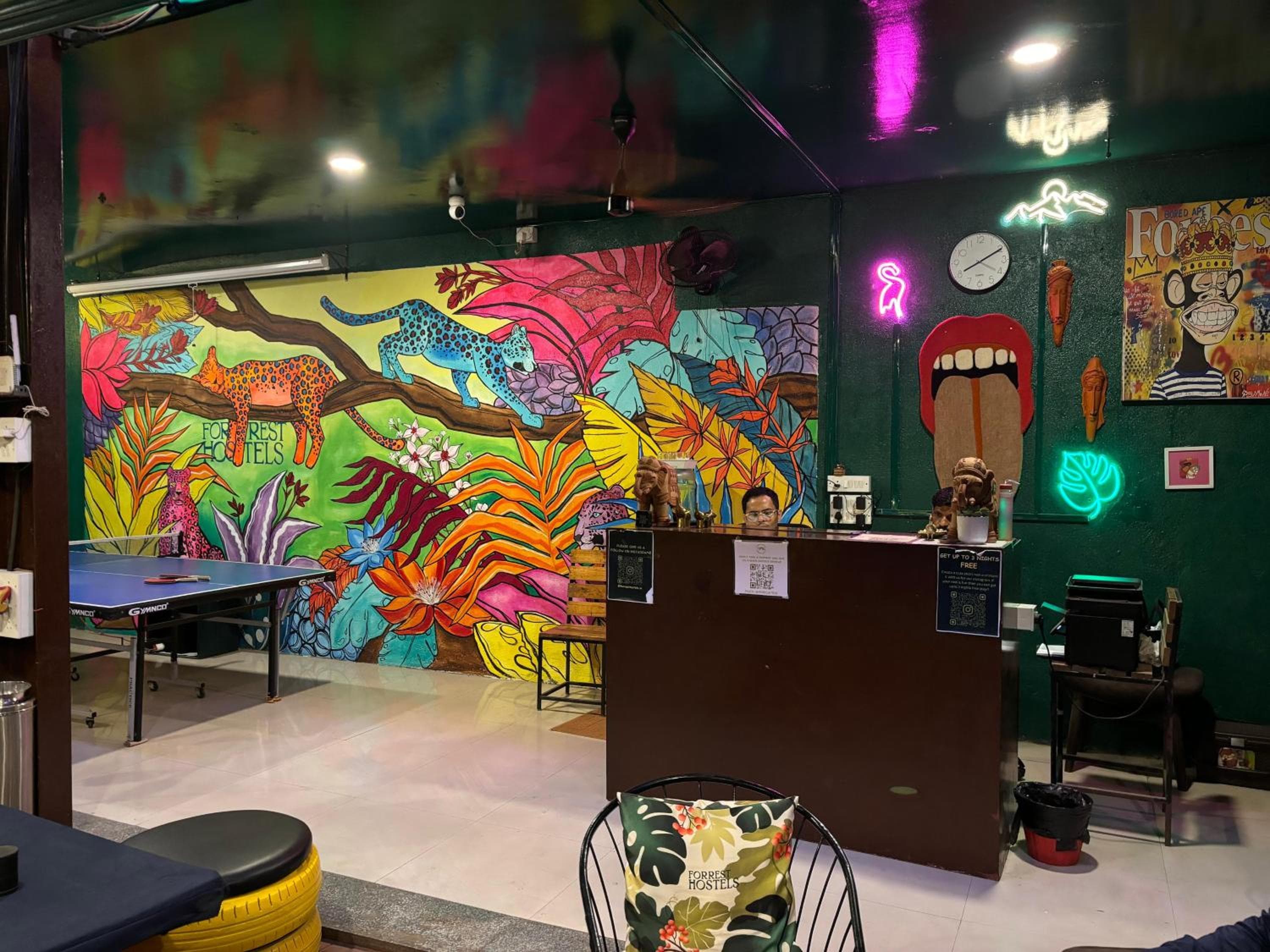 Forrest Hostels