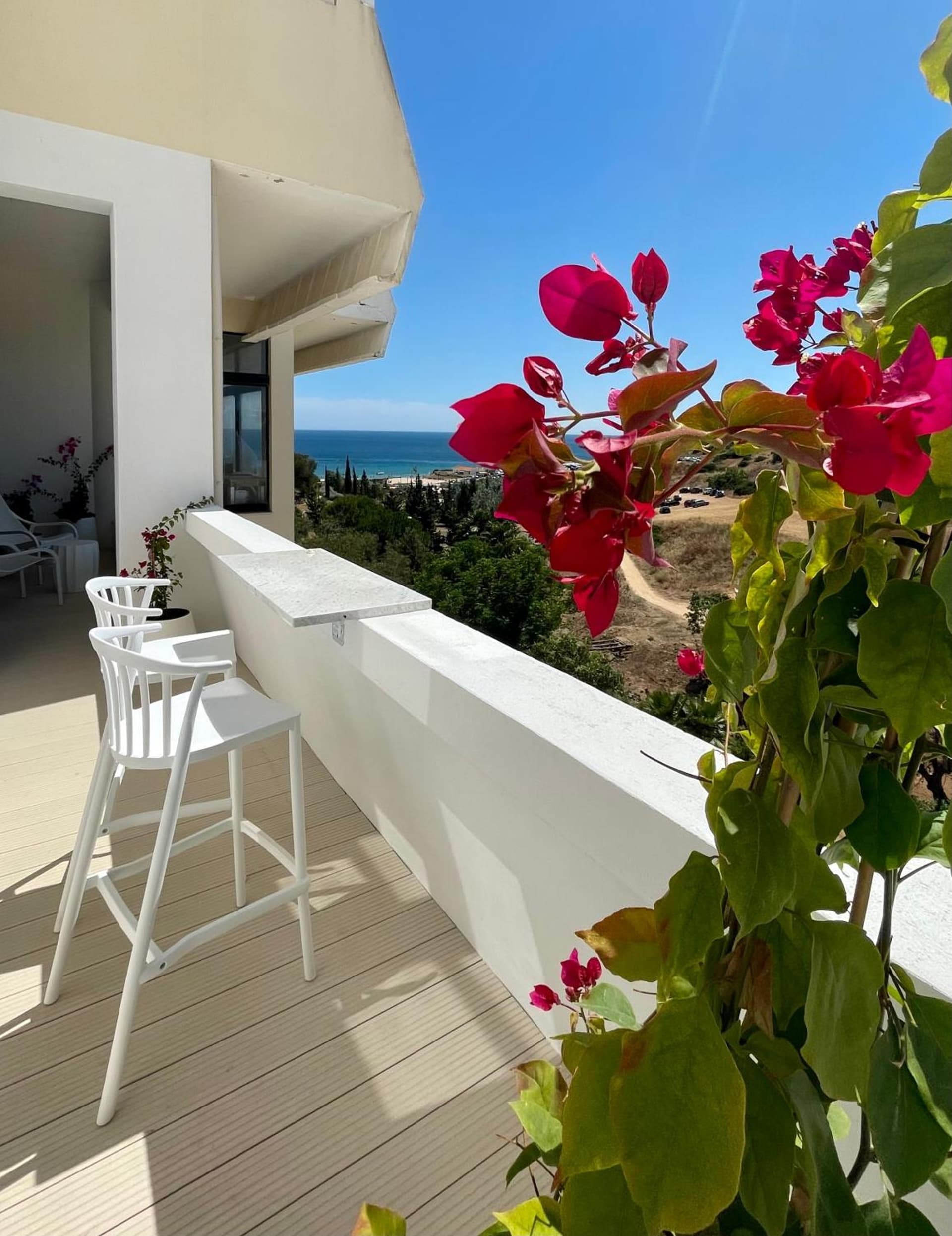 Ocean Studio by ENDLESS SUN I modern comfort, sea view, wi-fi, parking, rooftop pool