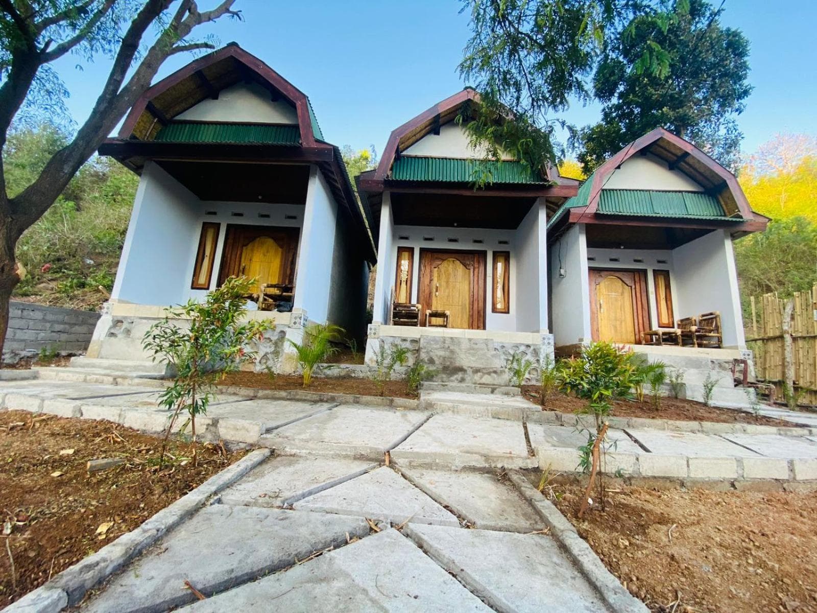 Diki Bungalows