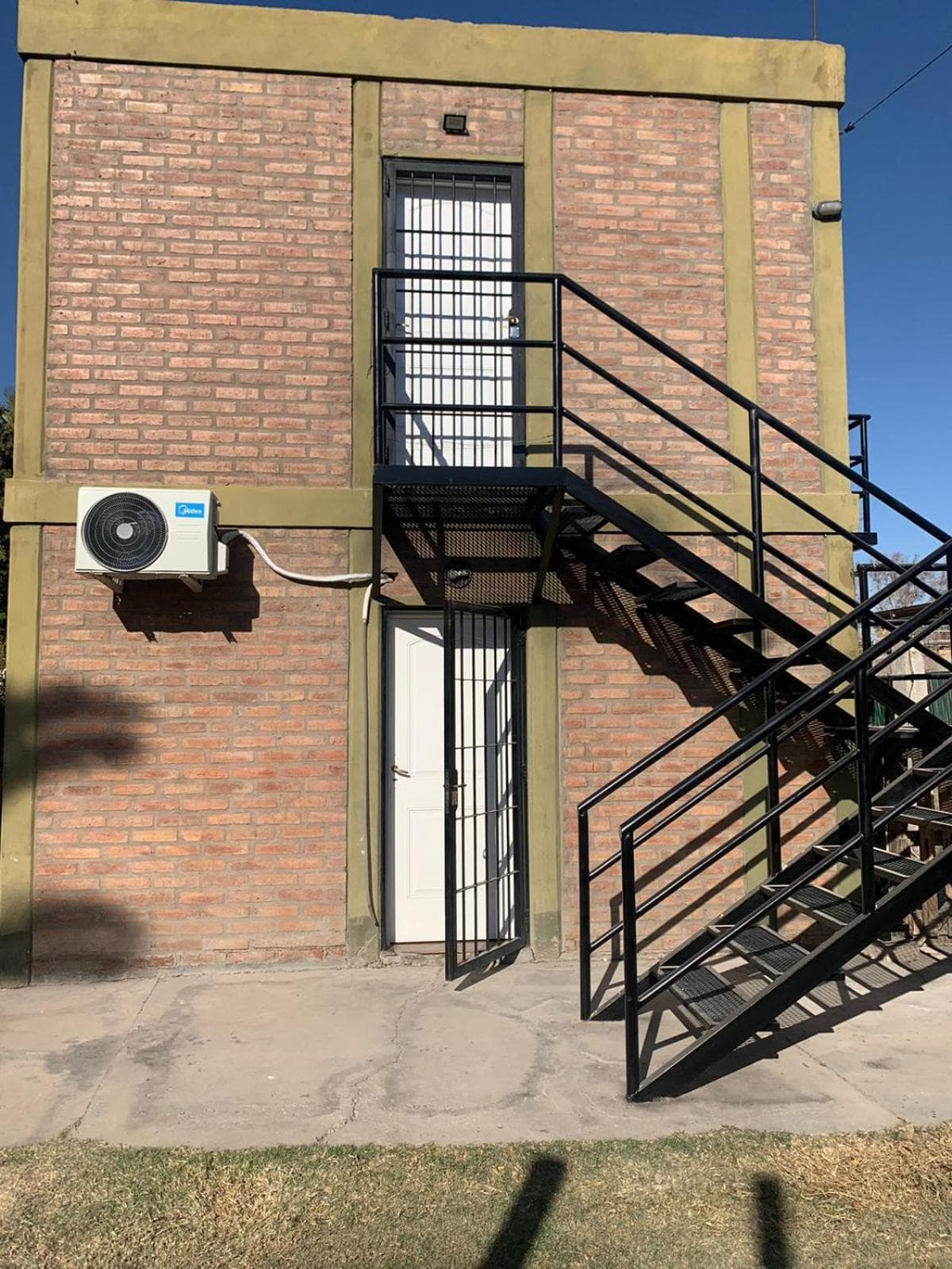 DEPARTAMENTO CAROLA