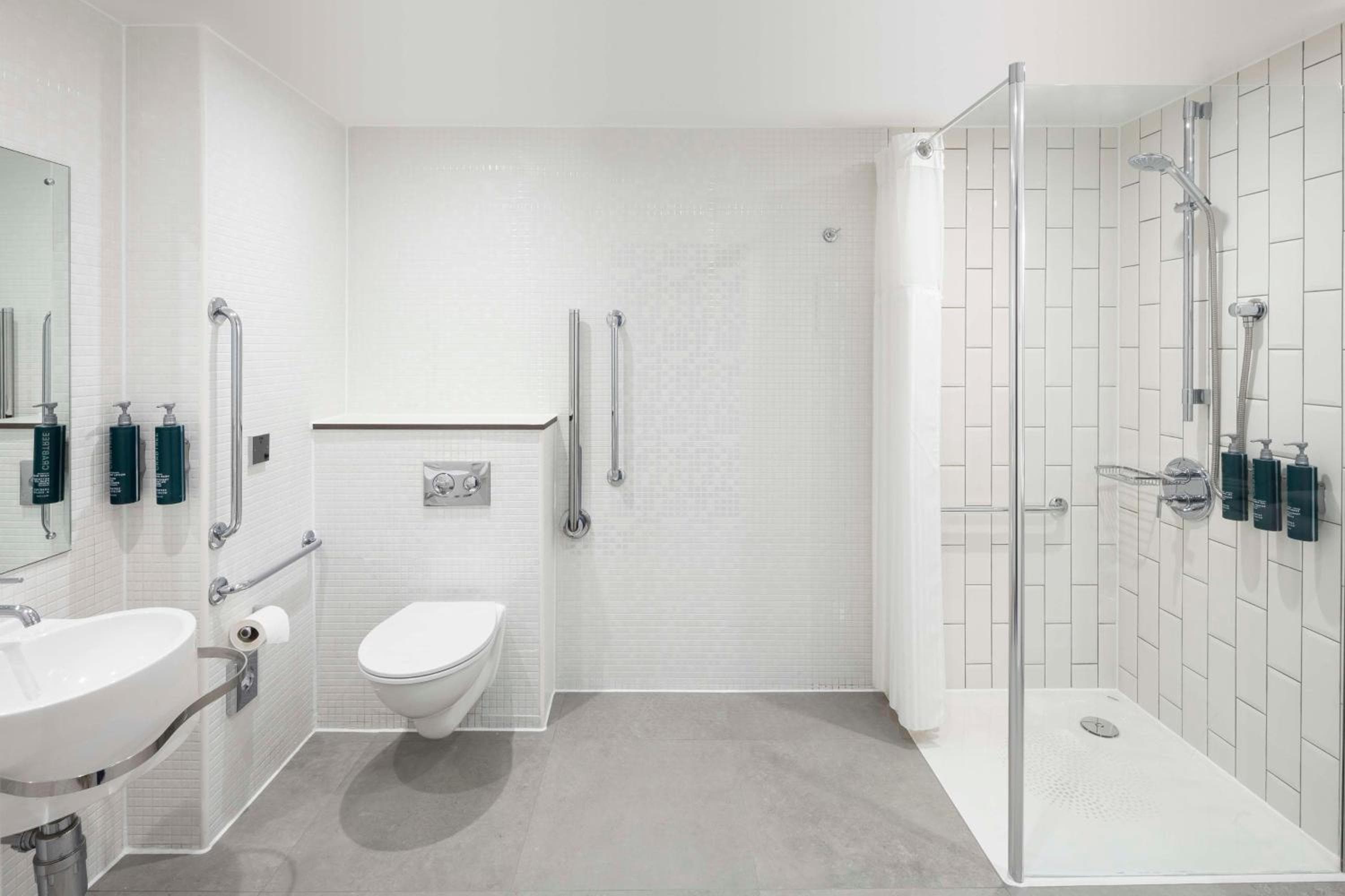 DoubleTree by Hilton Manchester Piccadilly 2