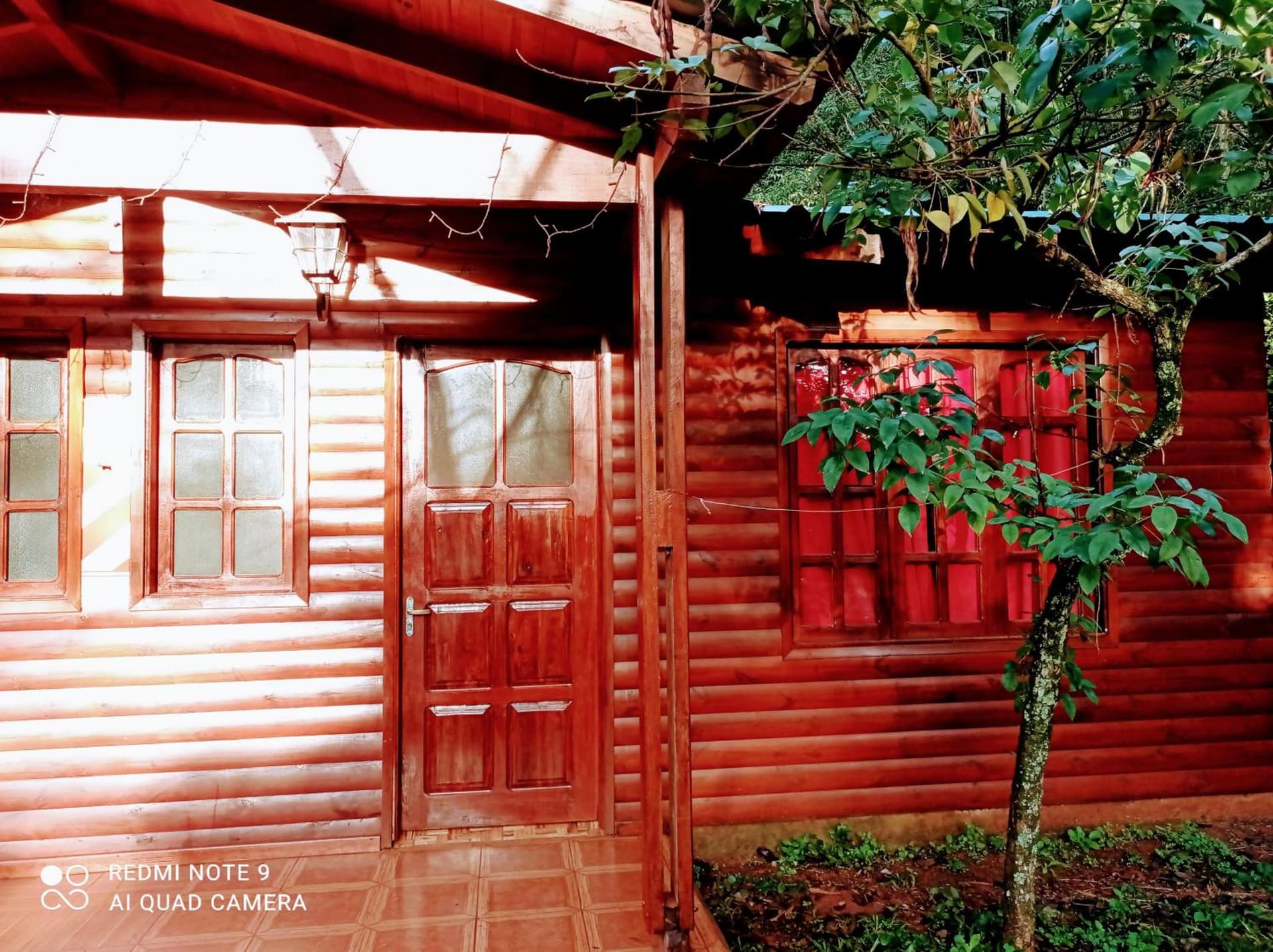 Ma-Ri Cabañas y Camping