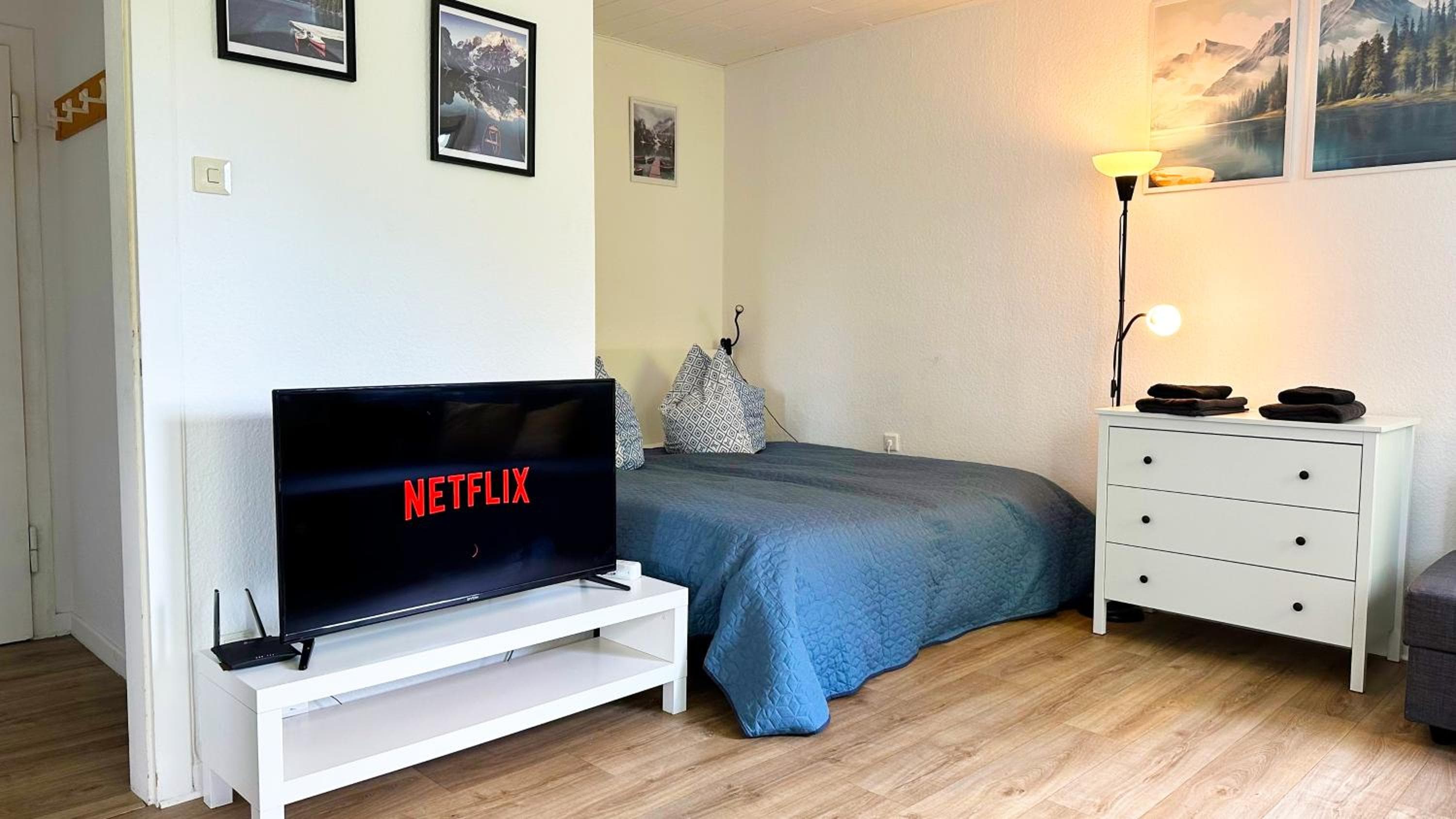 Livesto EasySleep1 Schönes Studioapartment Uni Nähe, WLAN, 4 Gäste