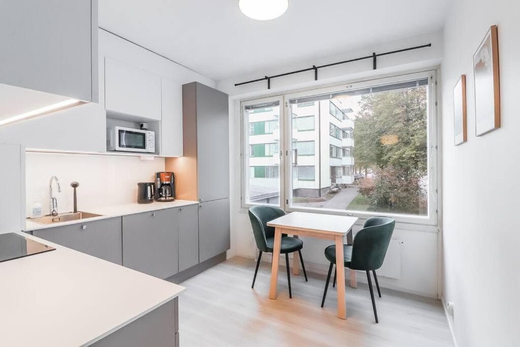Cosy flat with good transport connections and Free parking