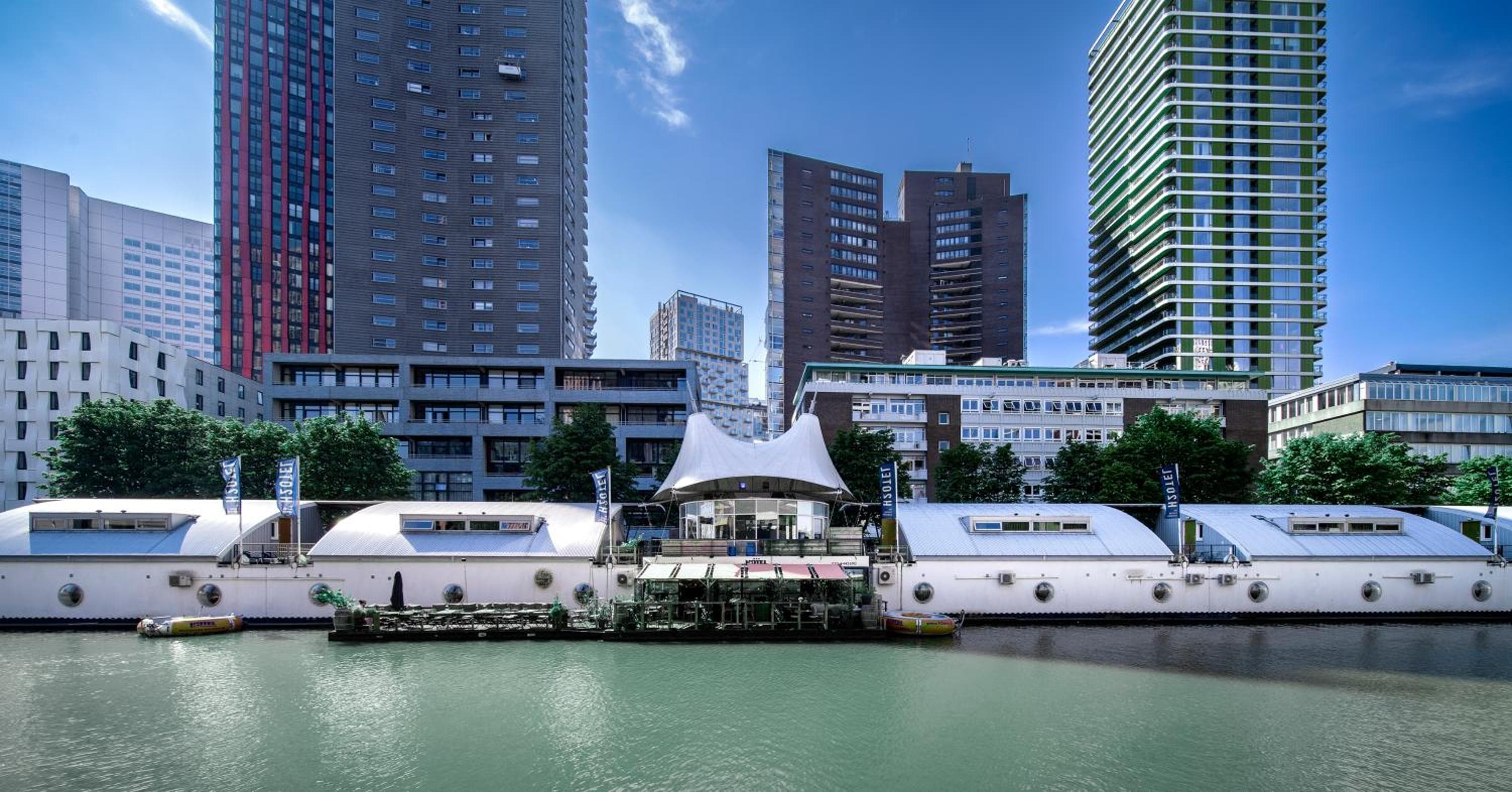 FLOATS by H2OTEL Rotterdam