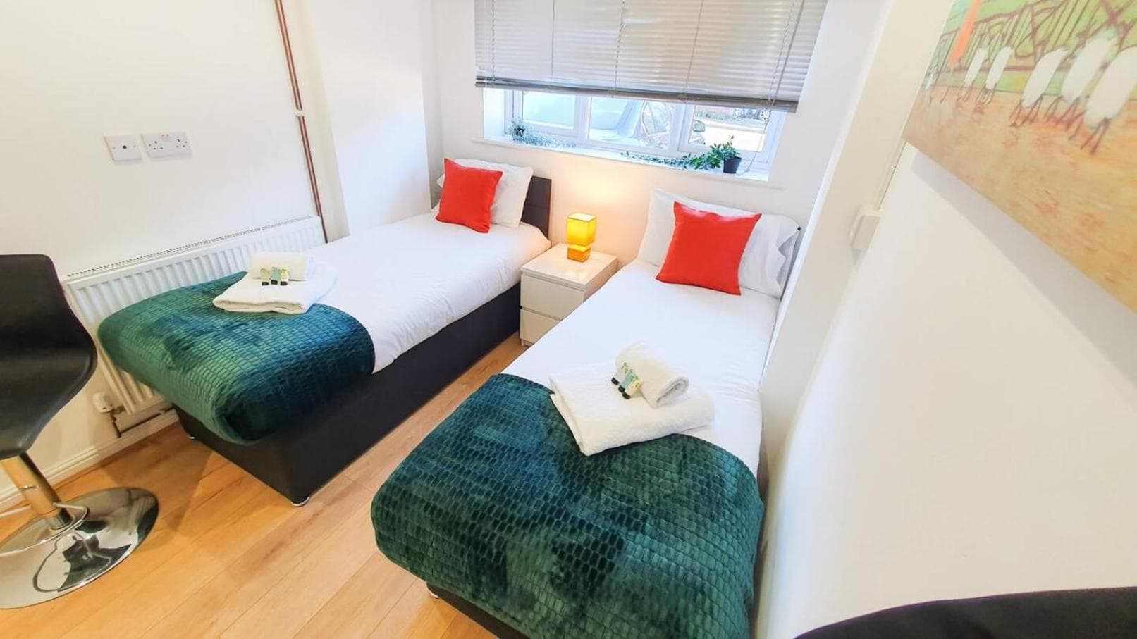 Cheerful 4-bedroom house