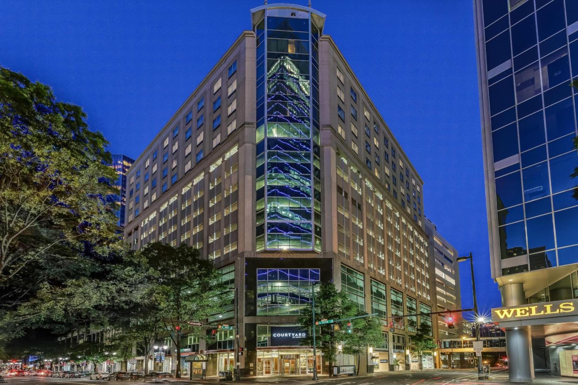 Courtyard Charlotte City Center
