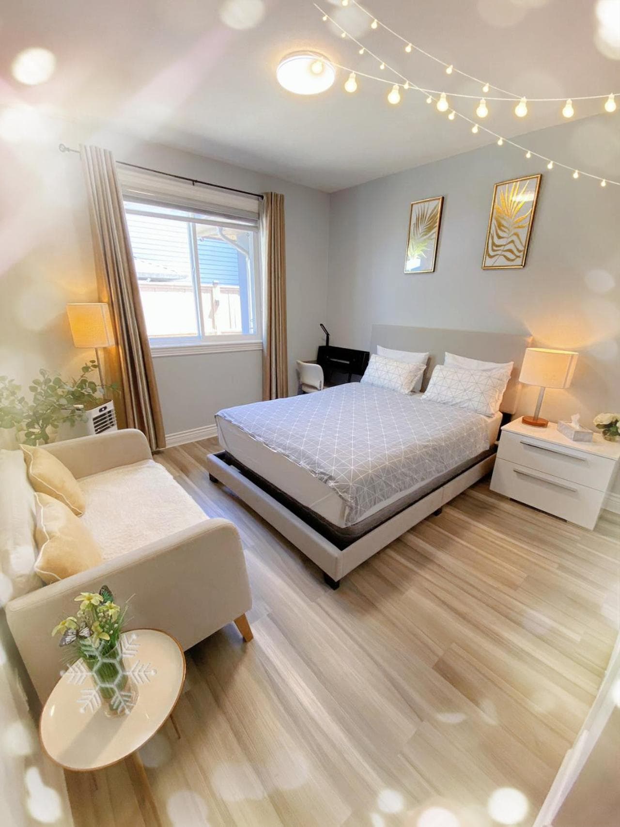 Cozy Private Suite-FIFA-10minYVR-RMD NightMarket-AC-Free Parking-Independent Entrance-Self Check in-Laundry