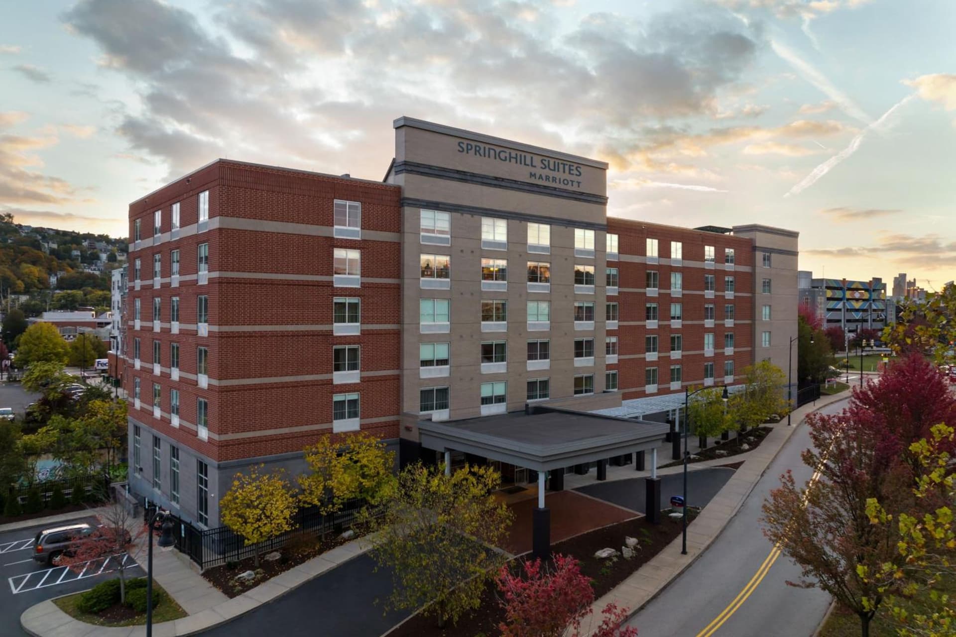 SpringHill Suites Pittsburgh Southside Works