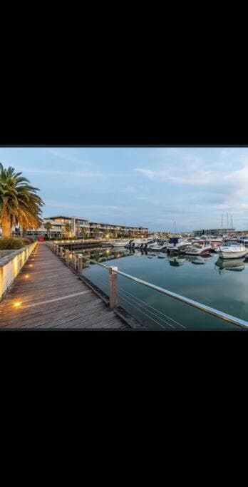 Martha Cove Family Retreat