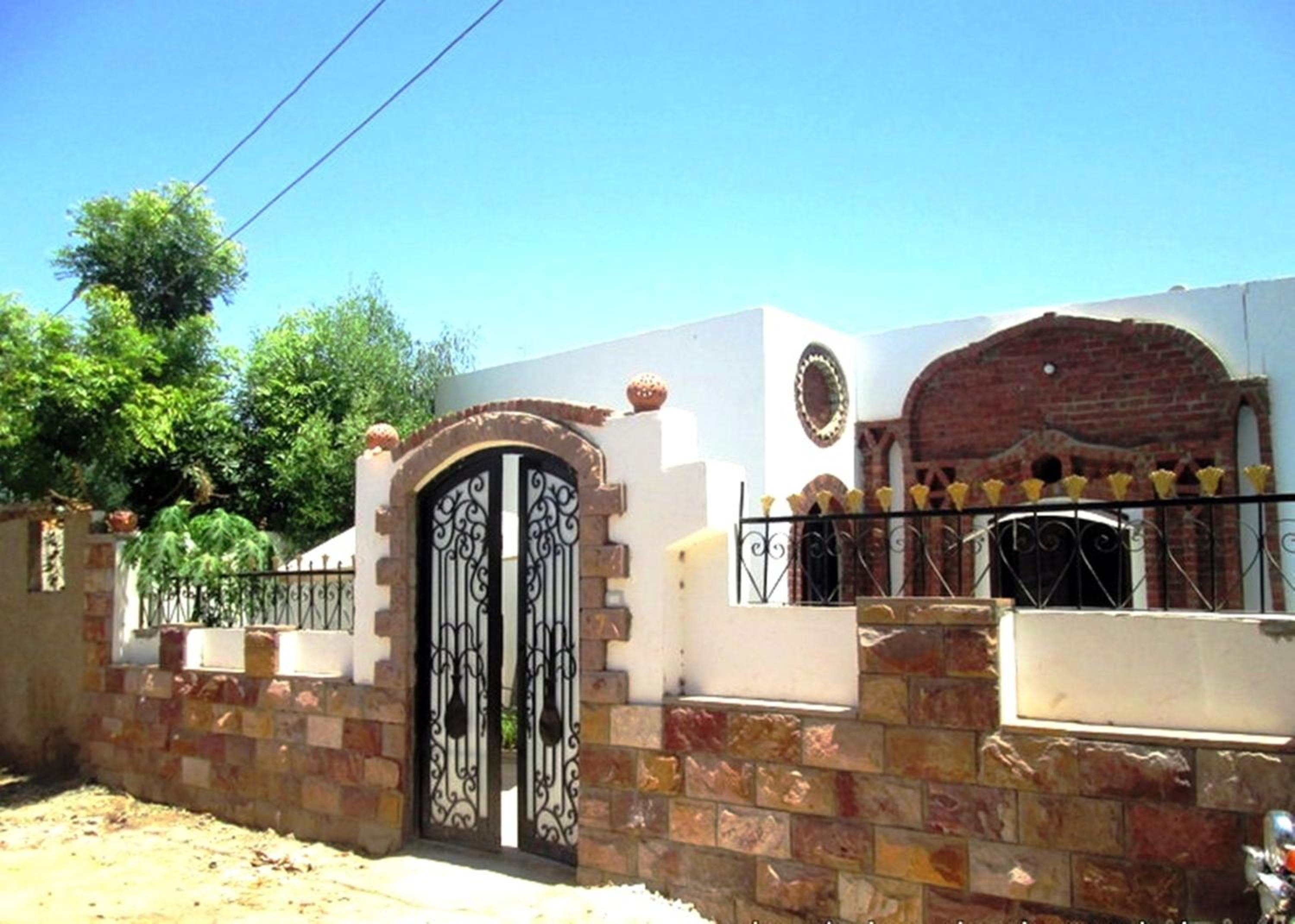 private home lucky seven