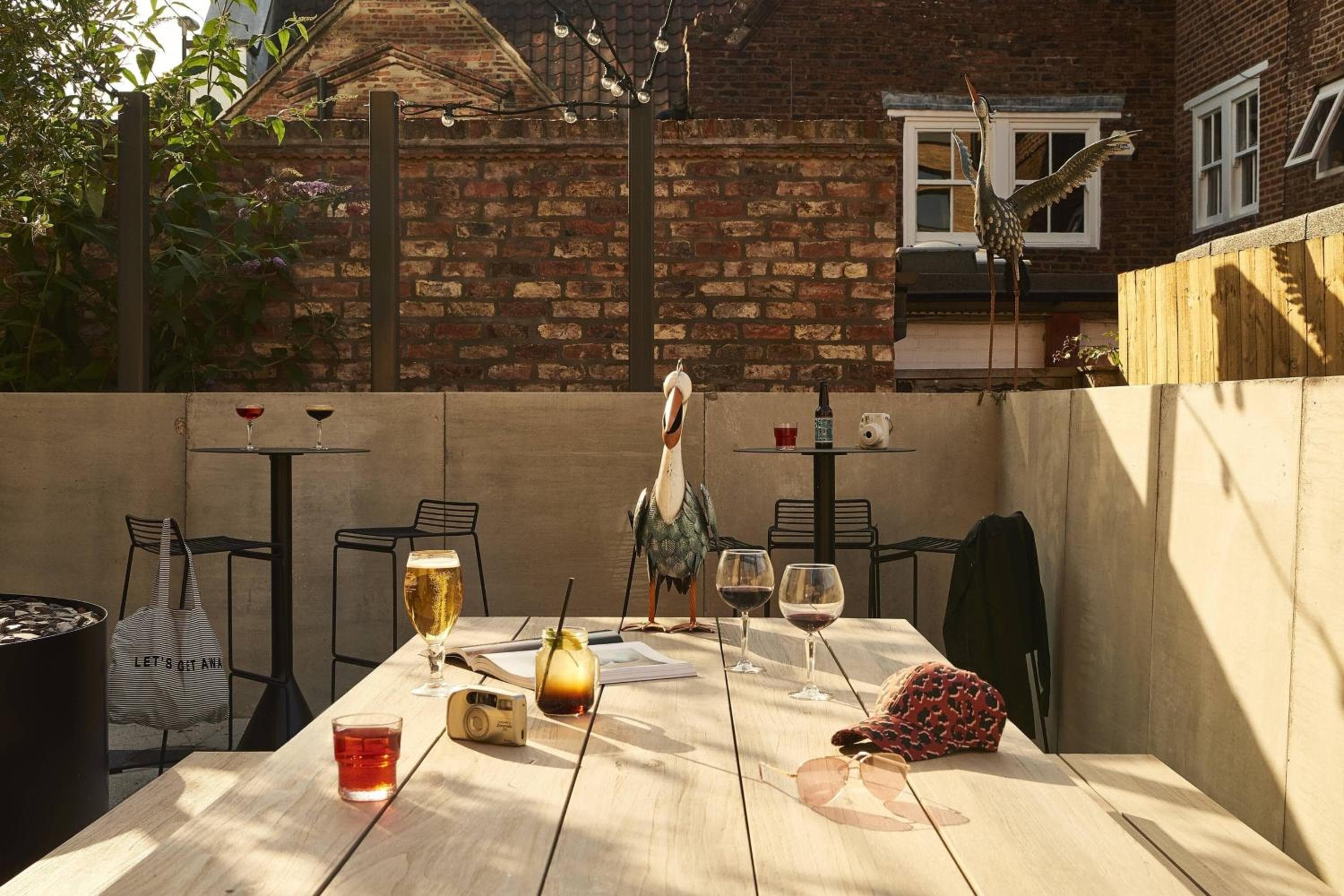 Moxy York 3