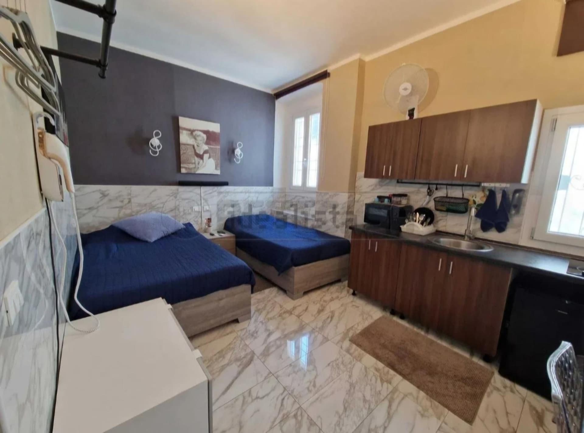 AURY HOME -Self-Check-in-